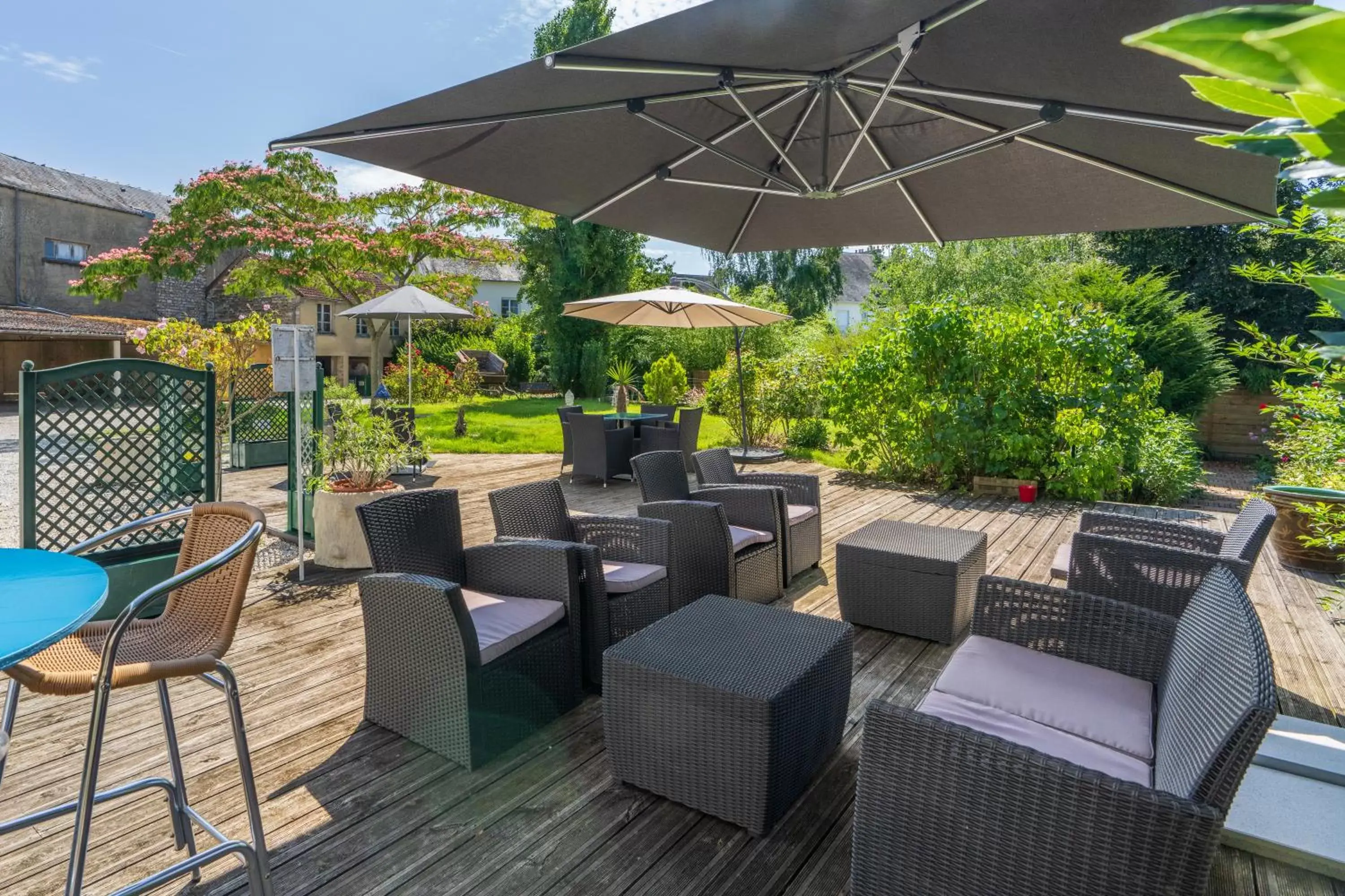 Patio, Patio/Outdoor Area in Hotel des Ducs