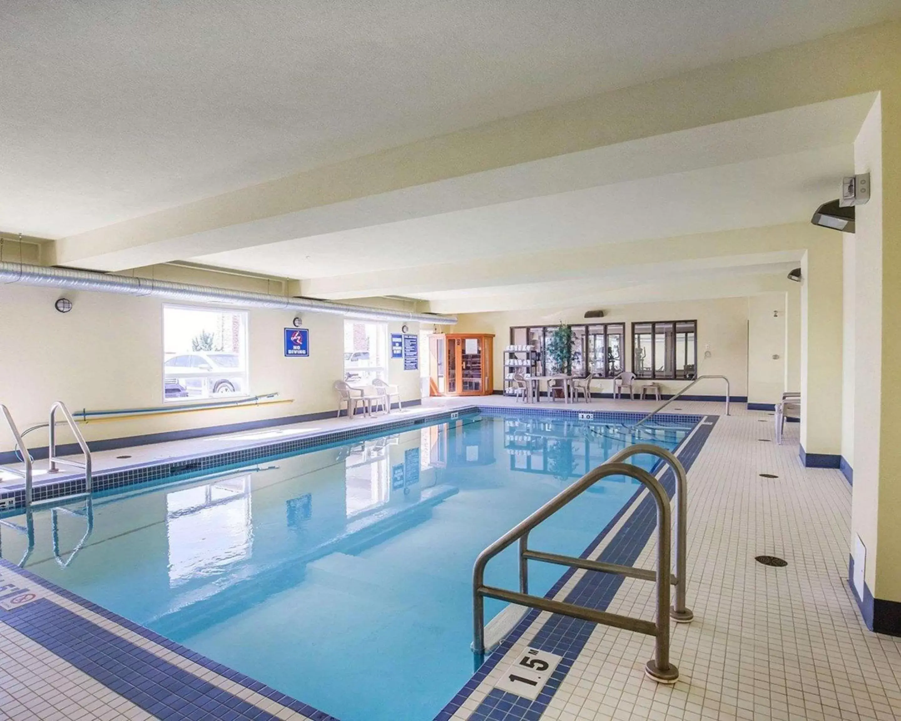 On site, Swimming Pool in Comfort Inn & Suites Airdrie