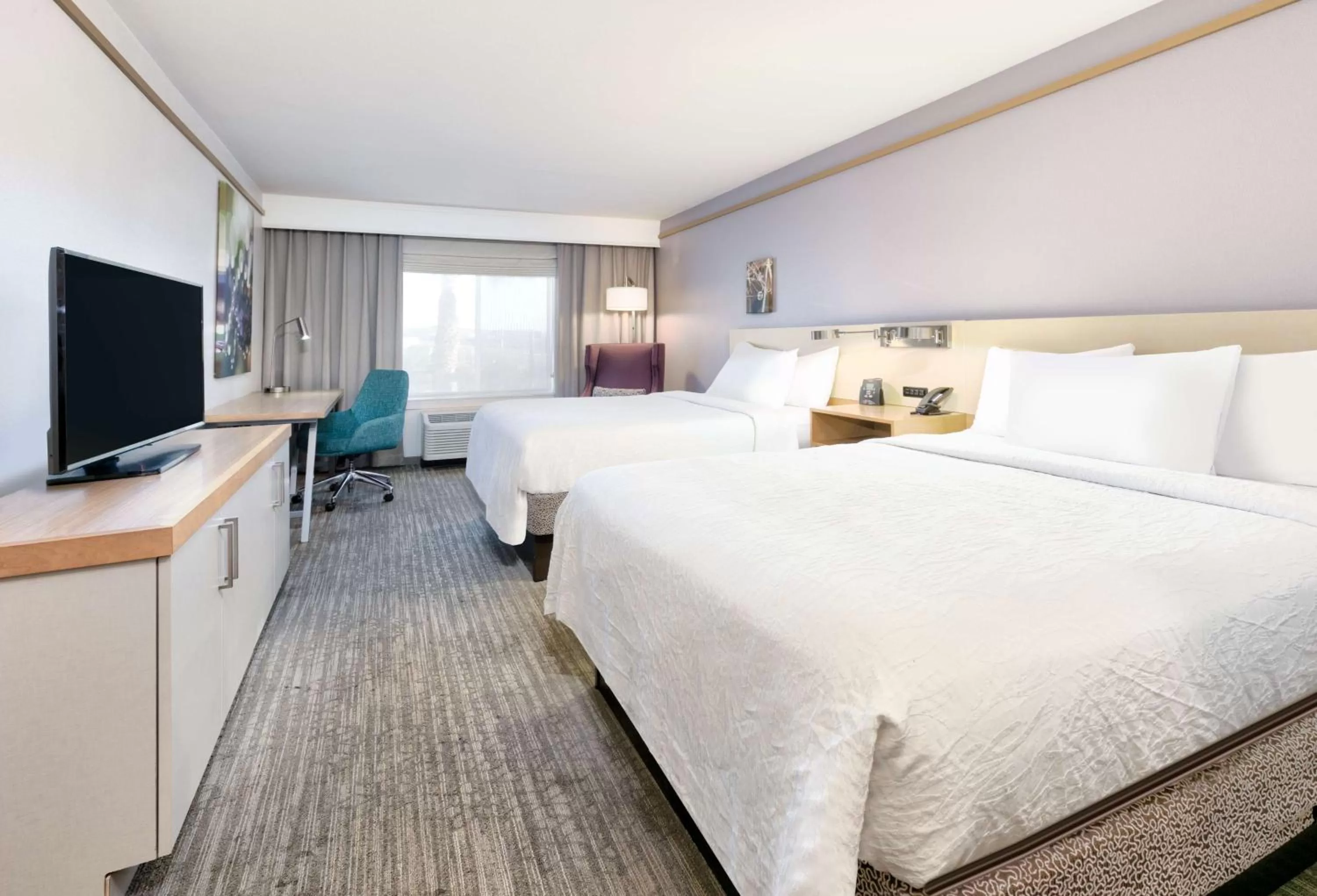 Bed in Hilton Garden Inn Irvine East/Lake Forest