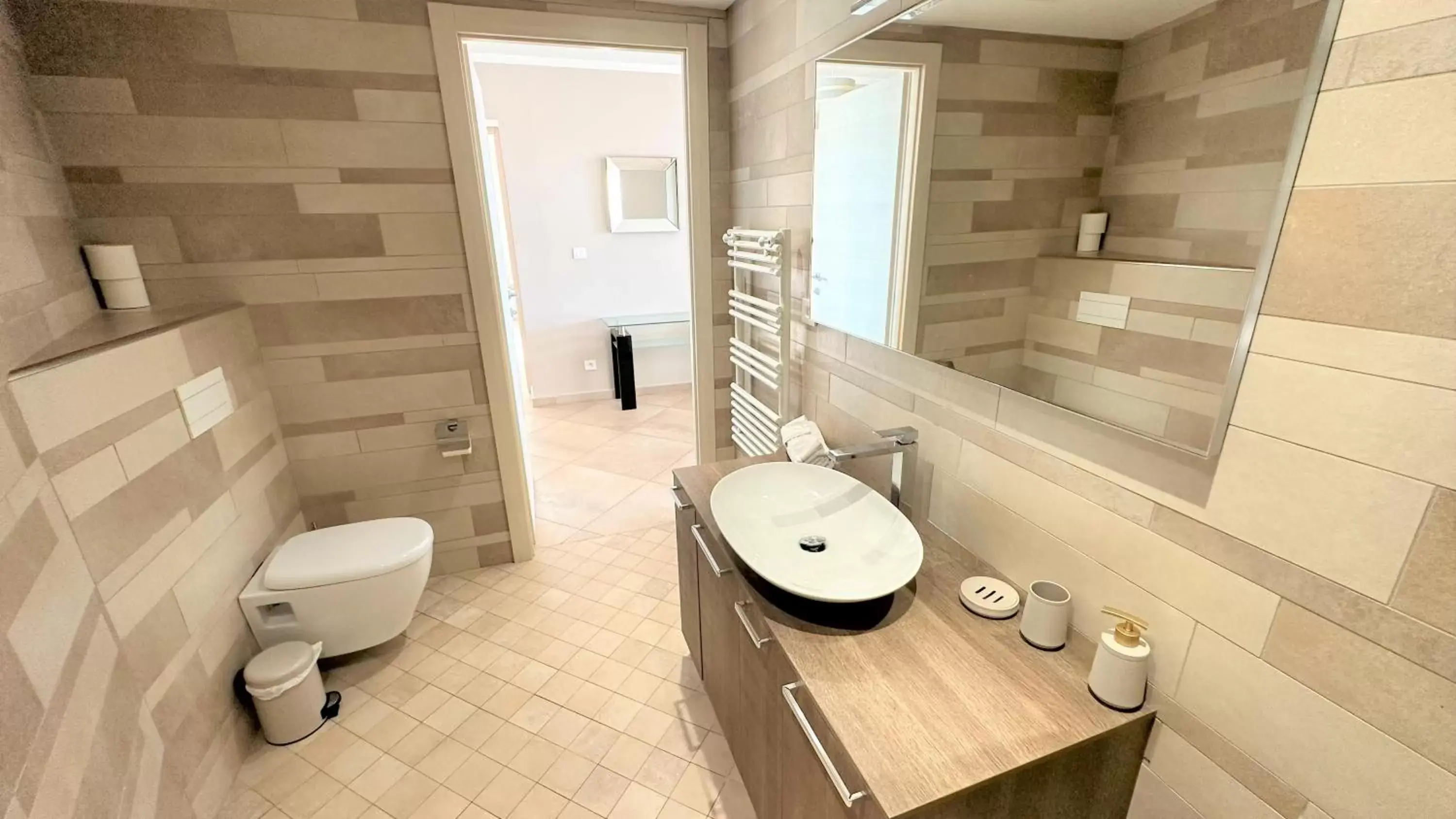 Shower, Bathroom in LE MIDI 8 by ESTATES CANNES