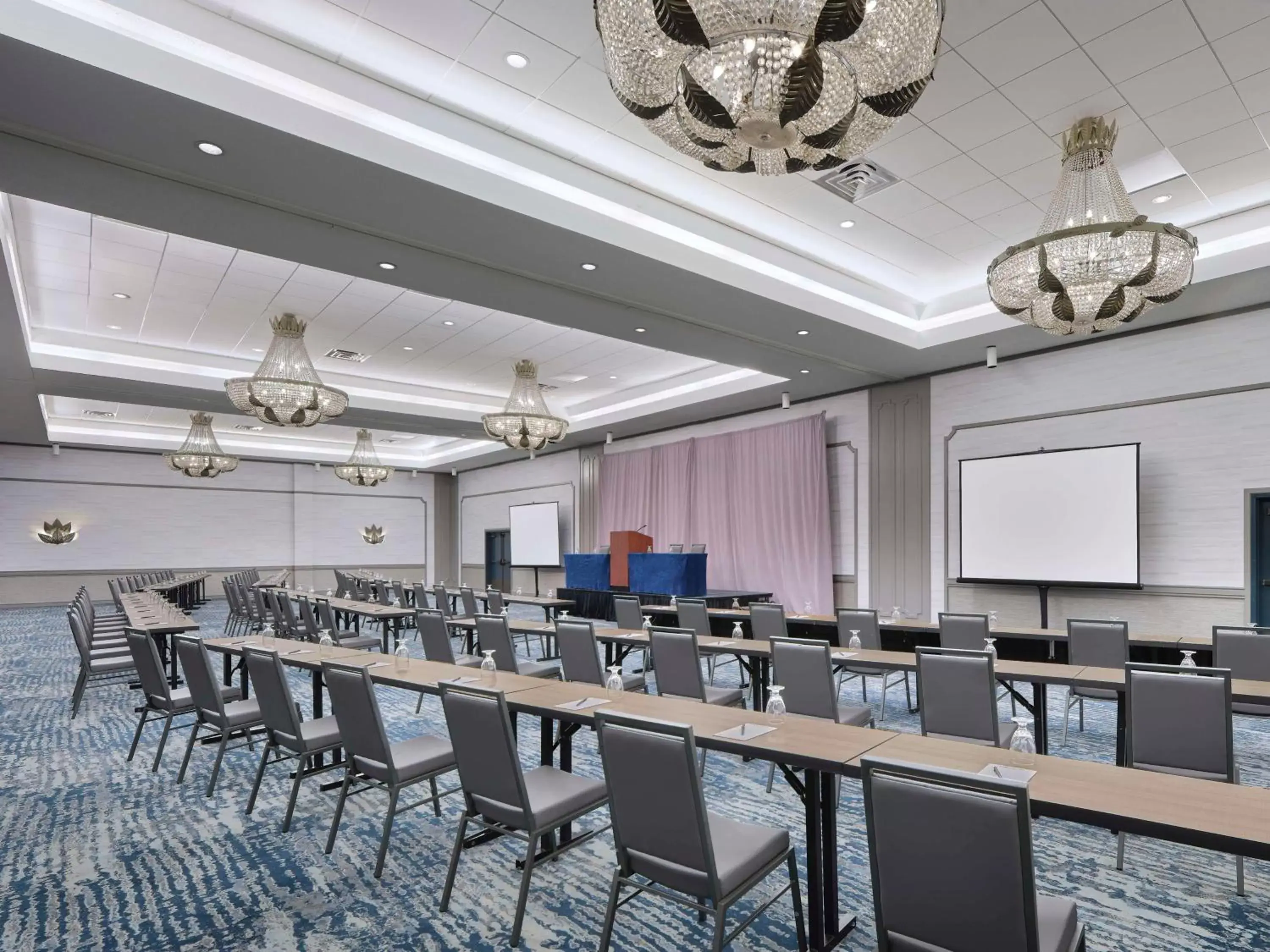 Meeting/conference room in Embassy Suites by Hilton Myrtle Beach Oceanfront Resort
