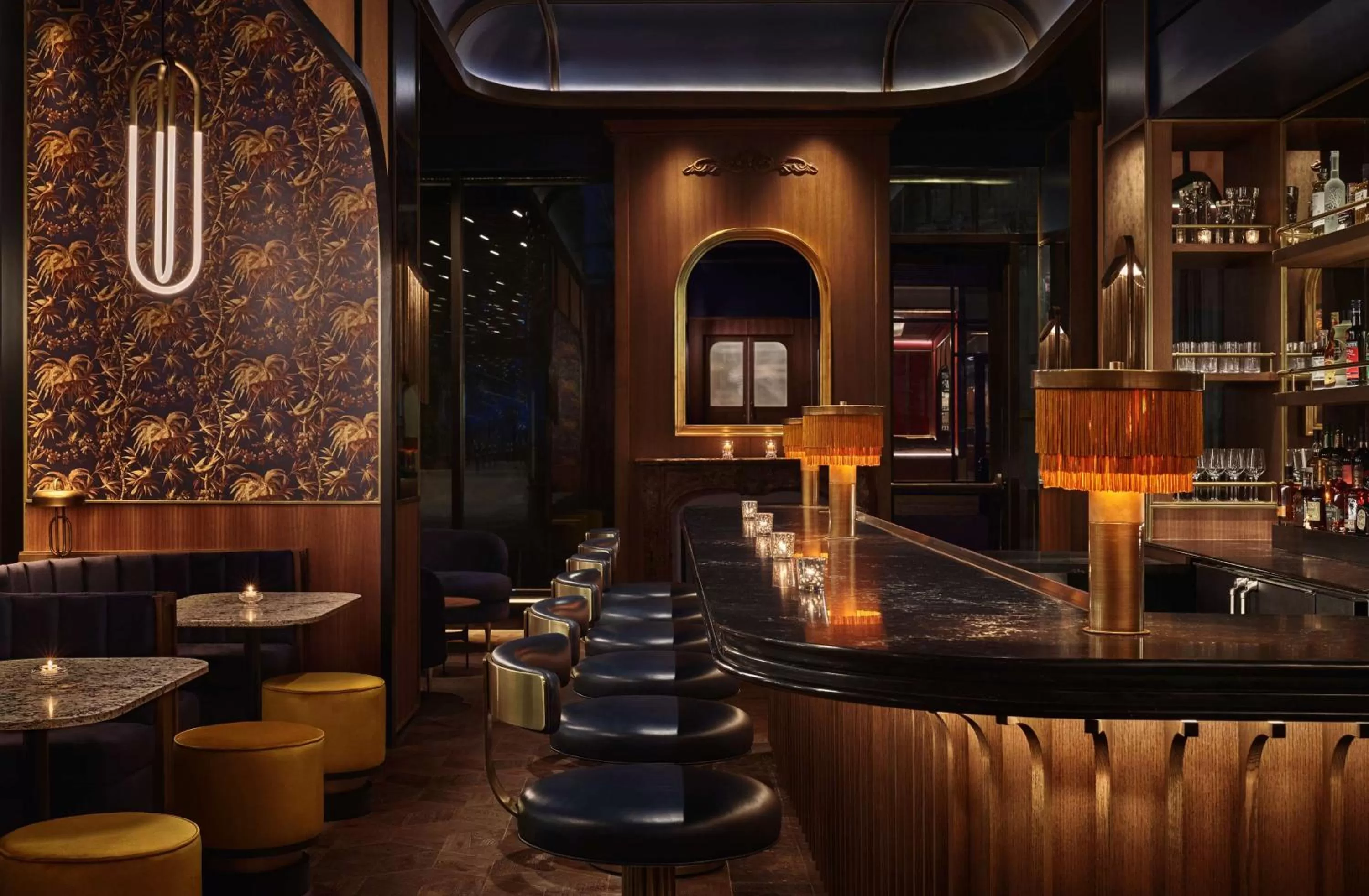 Lounge or bar in Pendry Washington DC - The Wharf