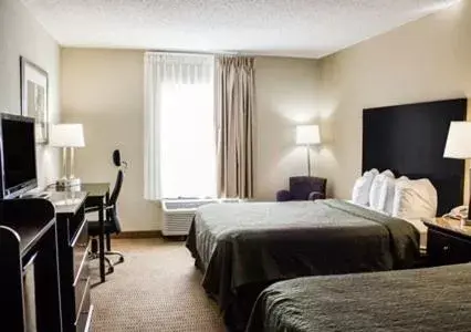 Queen Room with Two Queen Beds - Non-Smoking in Quality Inn & Suites Wilson