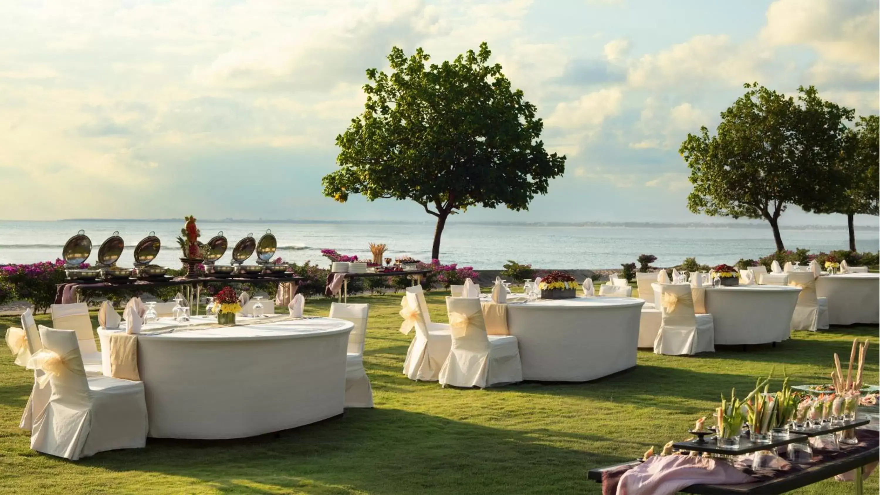 Restaurant/places to eat, Banquet Facilities in Holiday Inn Resort Baruna Bali, an IHG Hotel - CHSE Certified