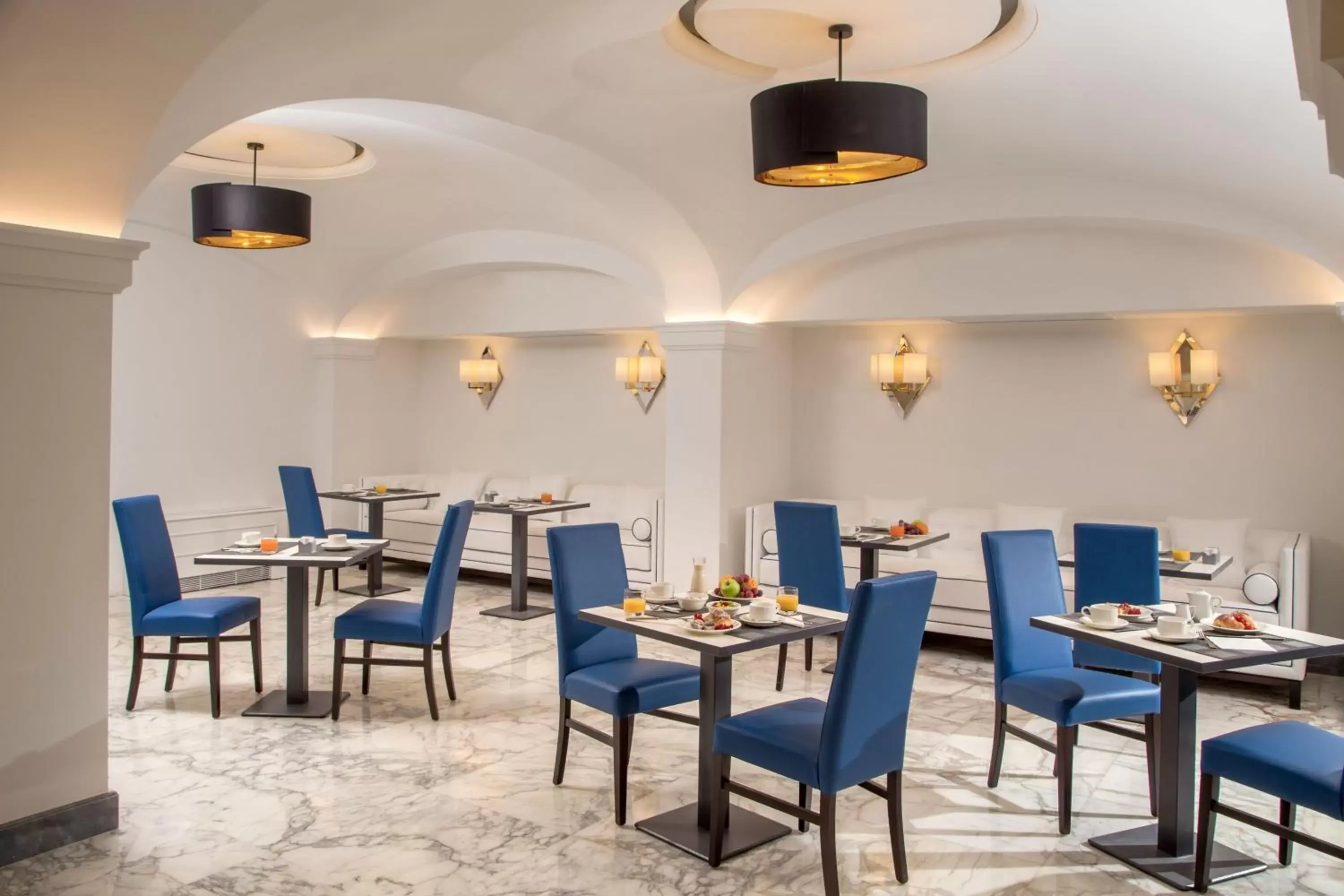 Restaurant/Places to Eat in Hotel Shangri-La Roma by OMNIA hotels