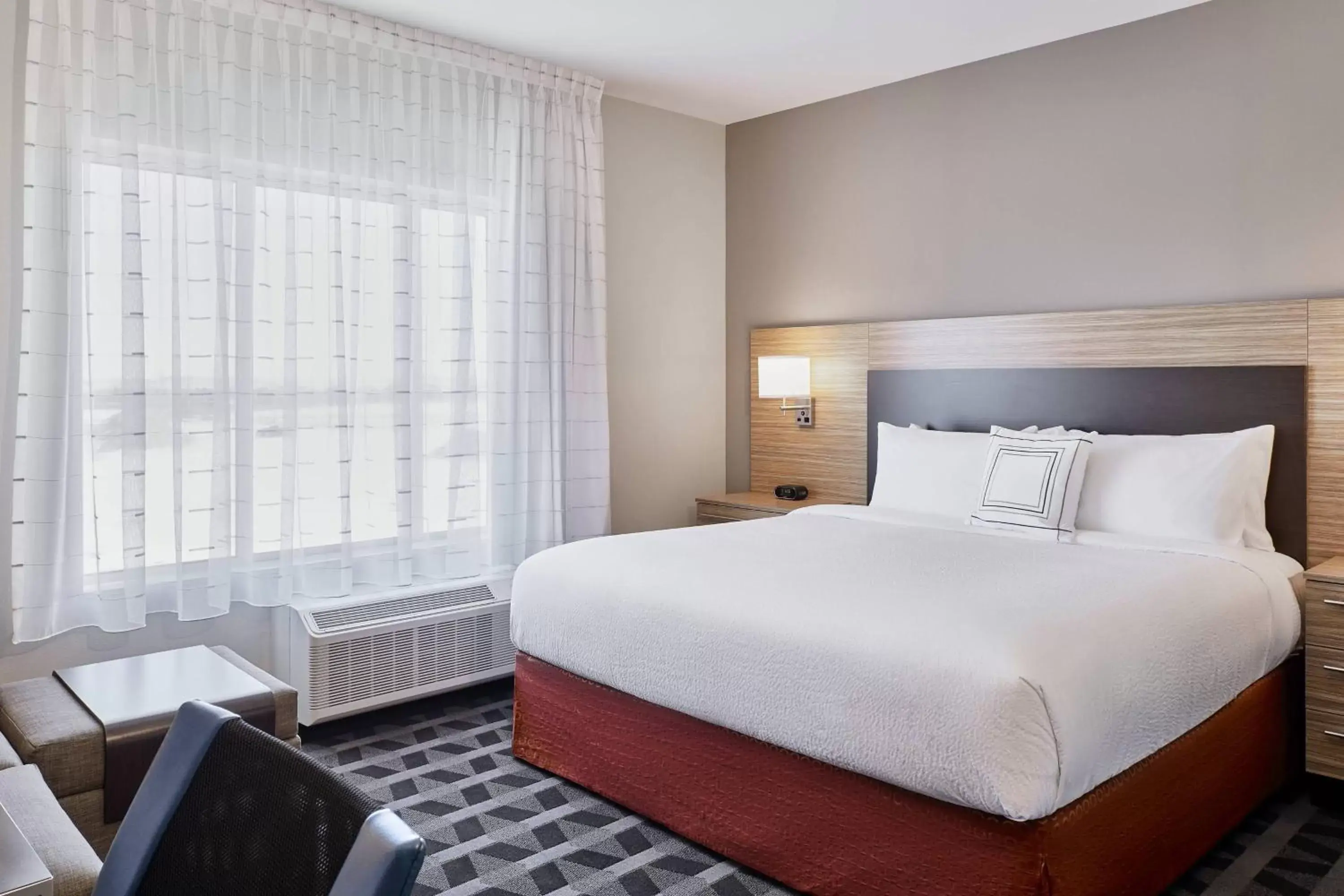 Bedroom, Bed in TownePlace Suites by Marriott Medicine Hat