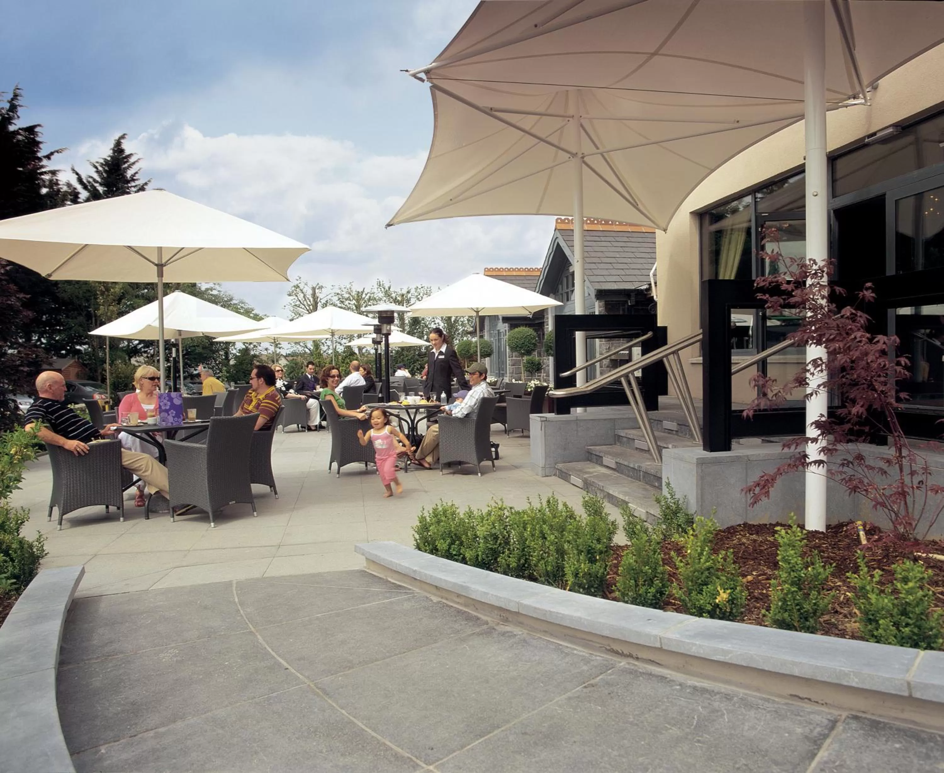 Restaurant/places to eat in Hotel Kilkenny