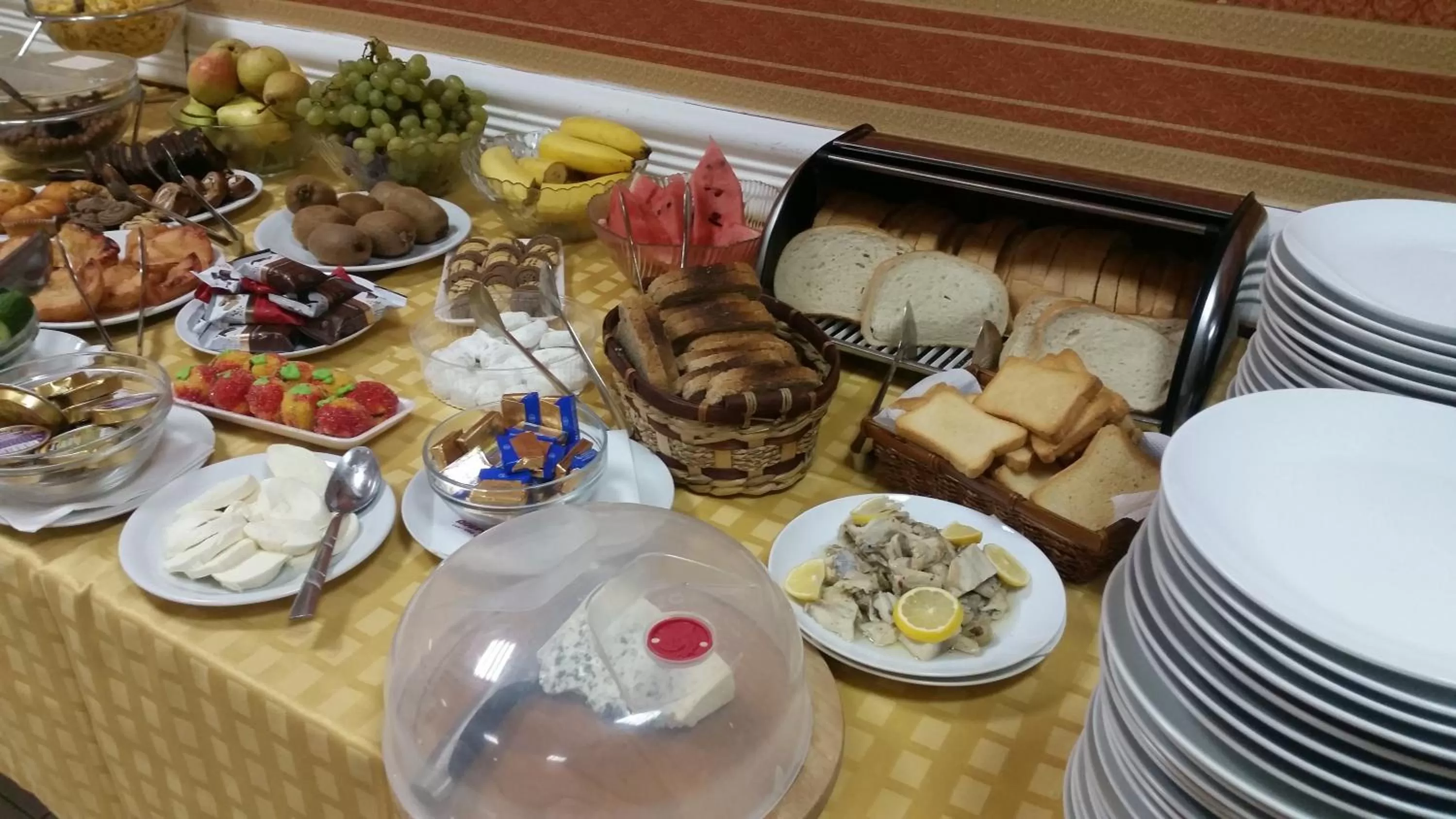 Breakfast in Hotel Dobrudja