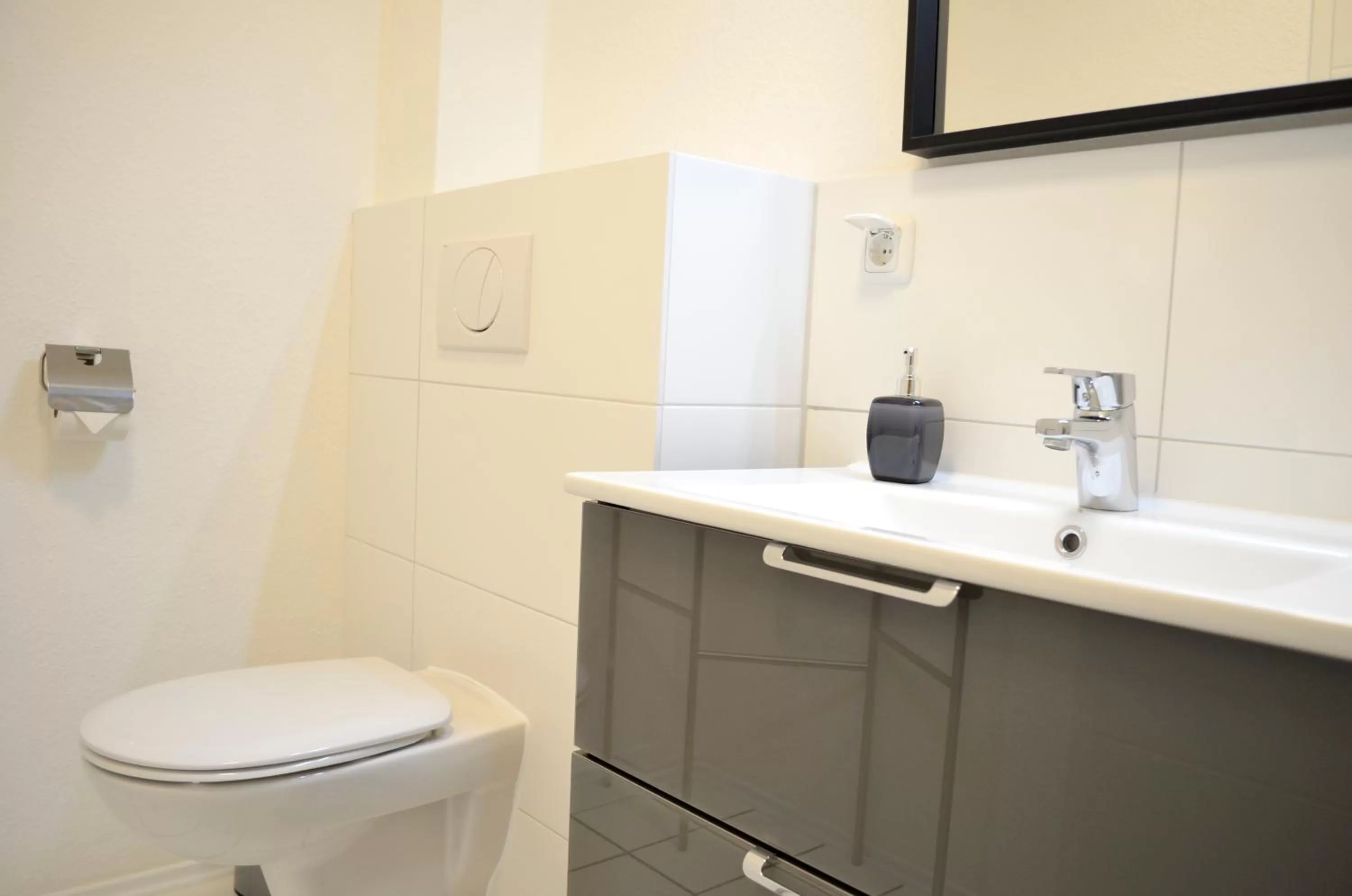 Toilet in Hana Aparthotel