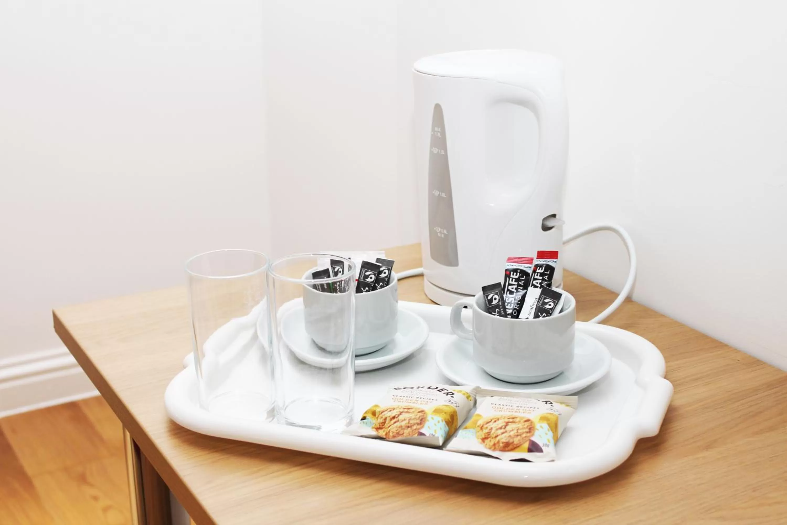 Coffee/tea facilities in Flexistay Leicester Gable Aparthotel