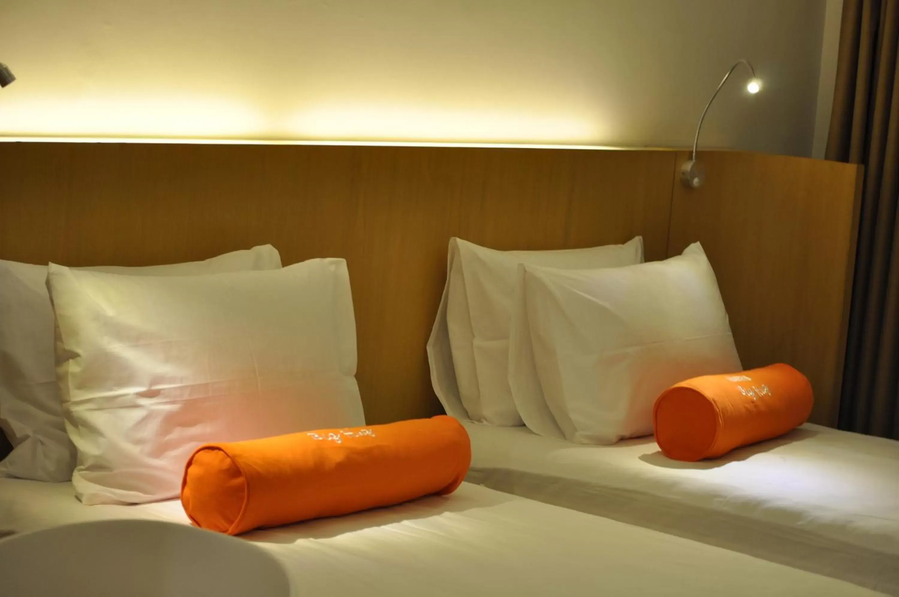 bunk bed, Bed in HARRIS Hotel Kuta Galleria - Bali