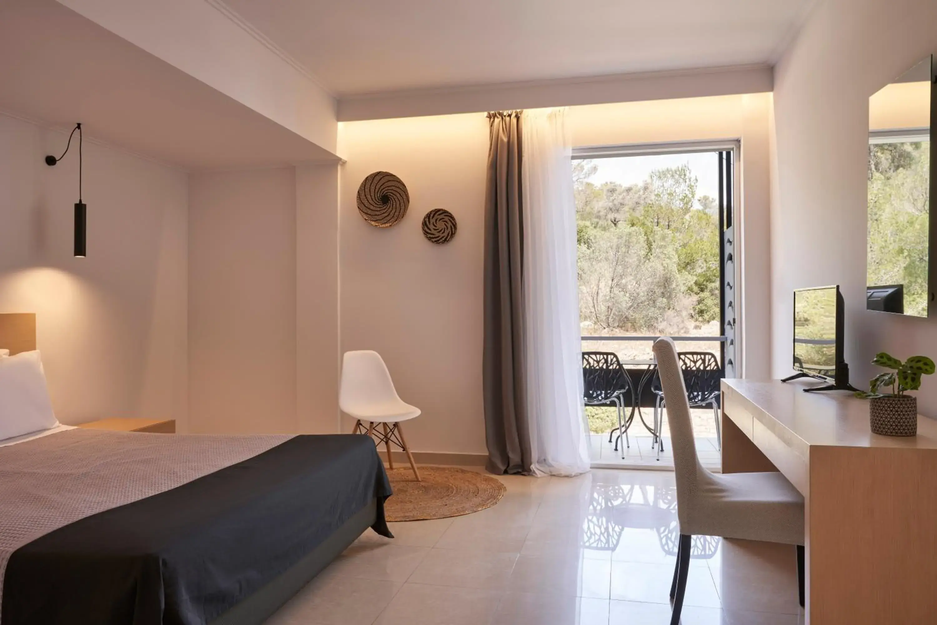 Mountain view, Bed in Xenia Poros Image Hotel