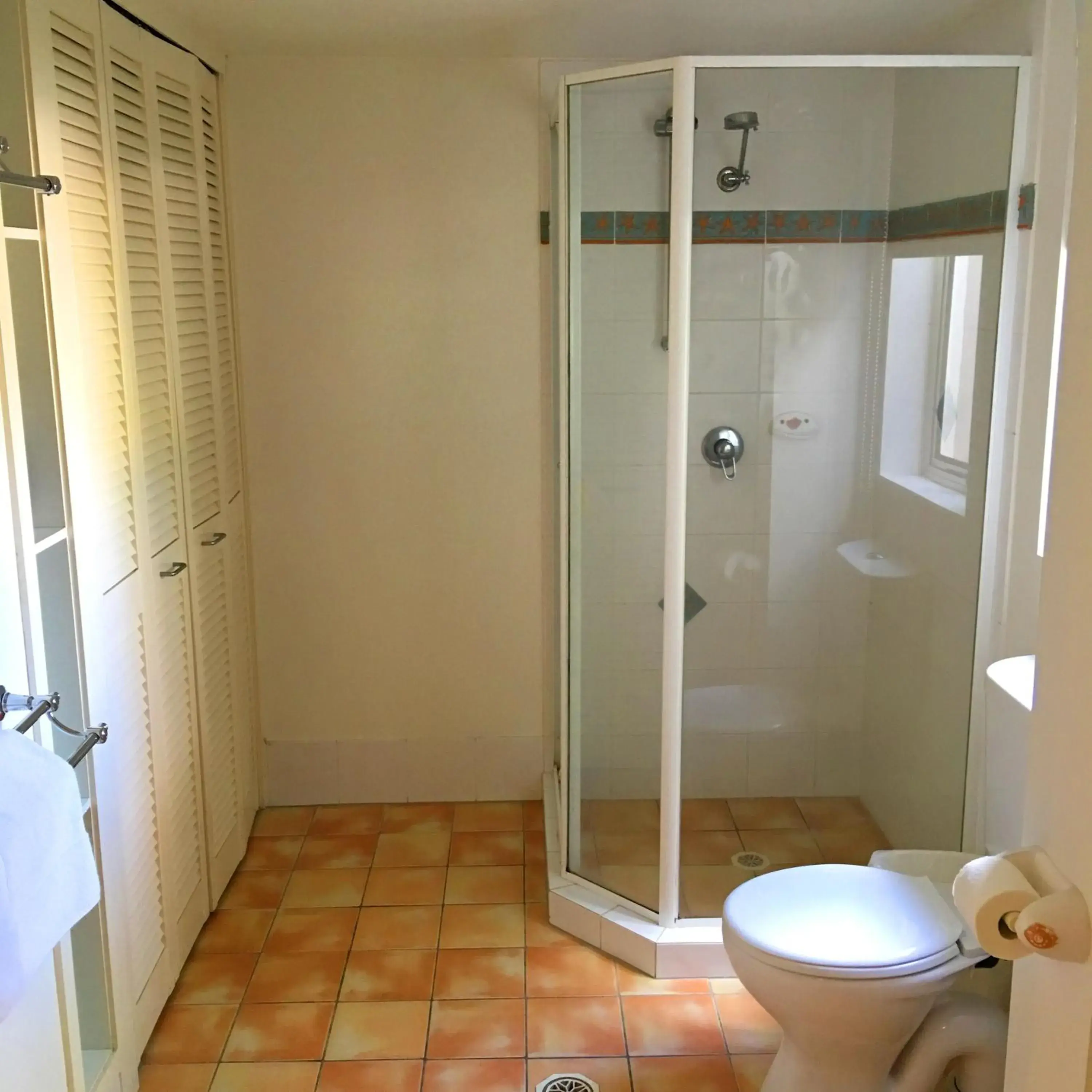 Shower, Bathroom in Montego Sands Resort