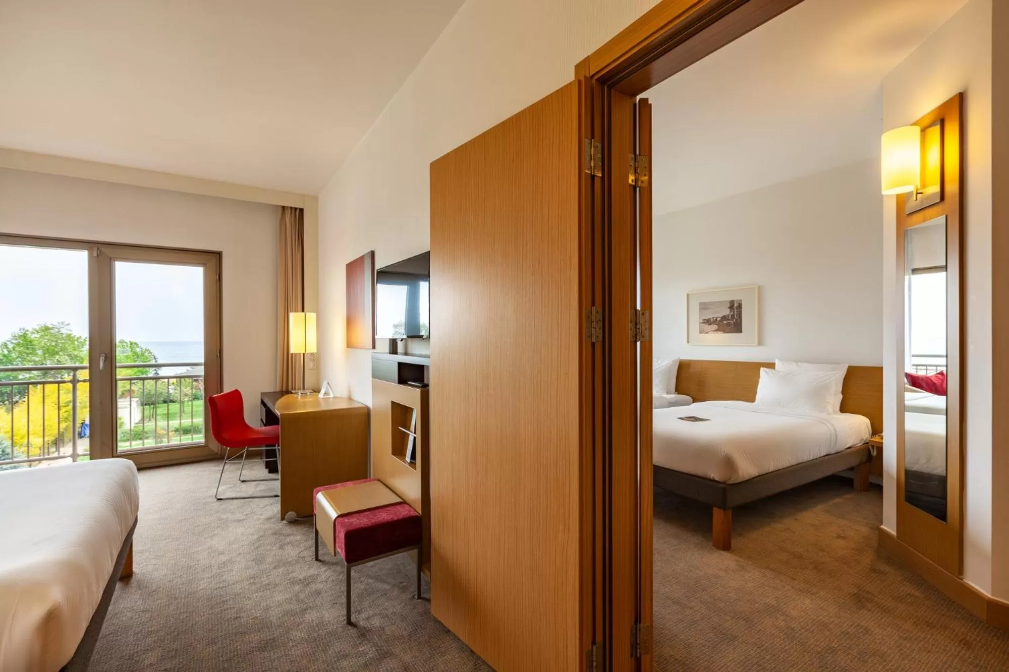 Photo of the whole room, Bed in Novotel Trabzon