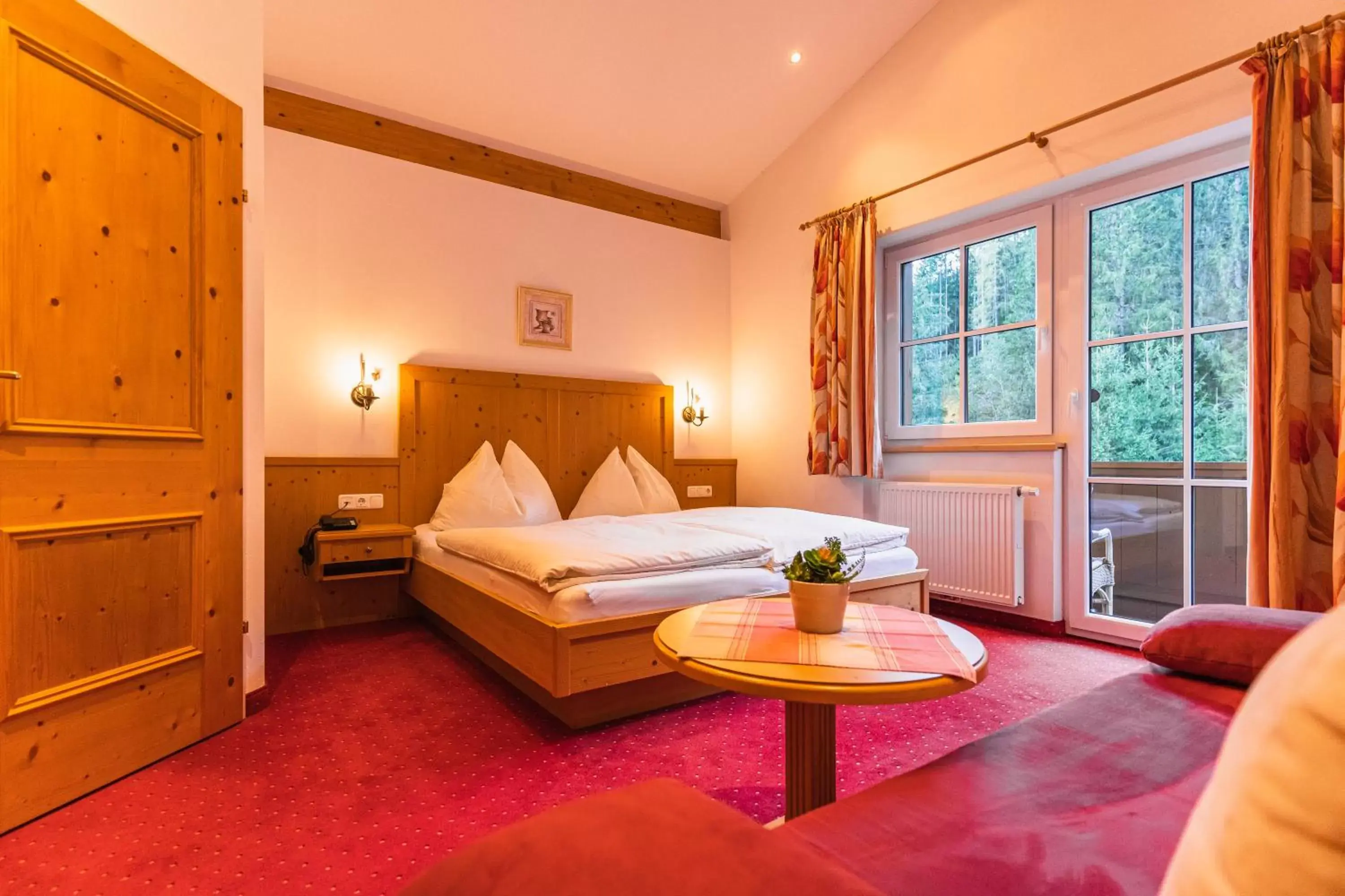 Bed in Hotel Der Schmittenhof