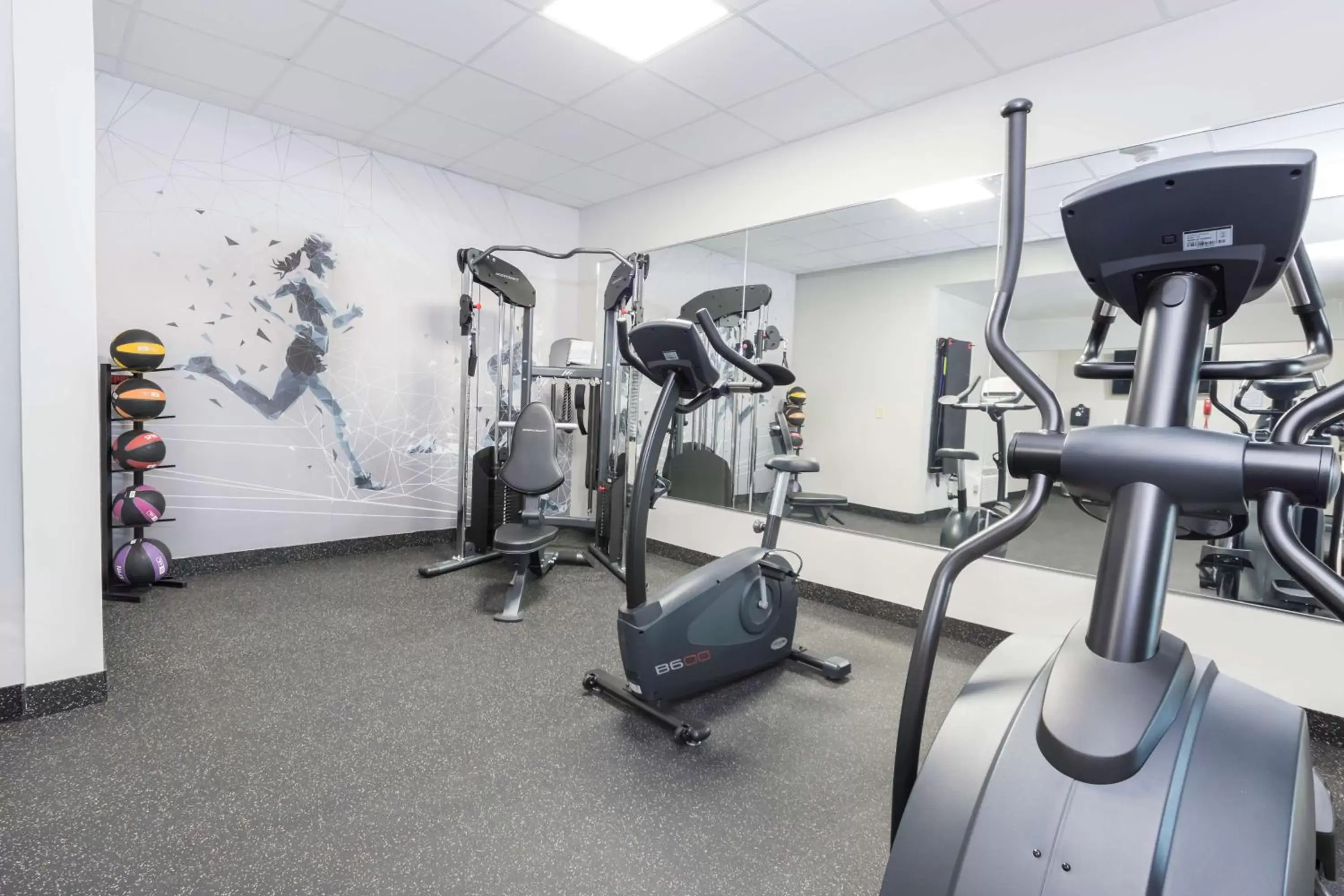 Fitness centre/facilities, Fitness Center/Facilities in Best Western Morton Inn