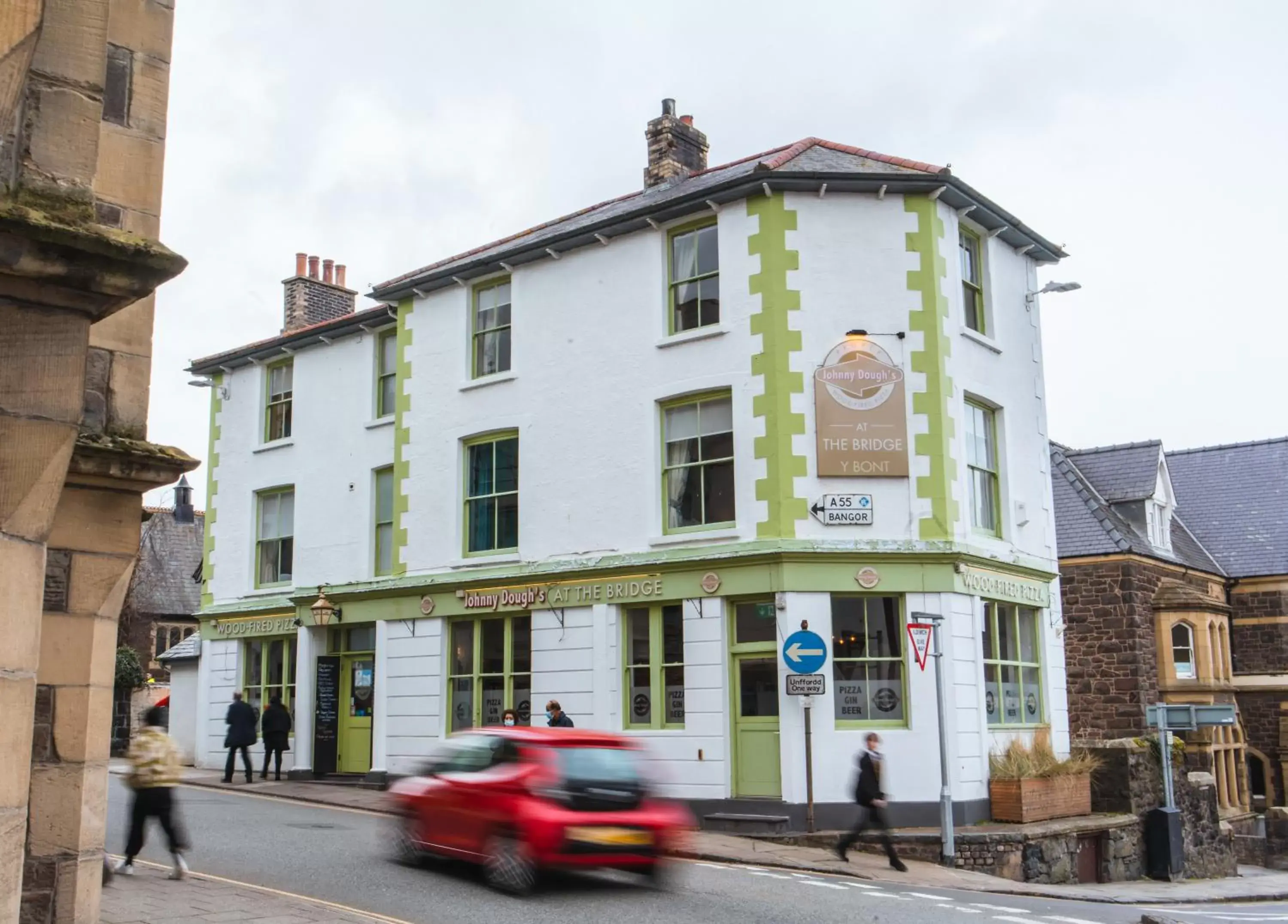Property Building in Johnny Dough's Conwy with Rooms