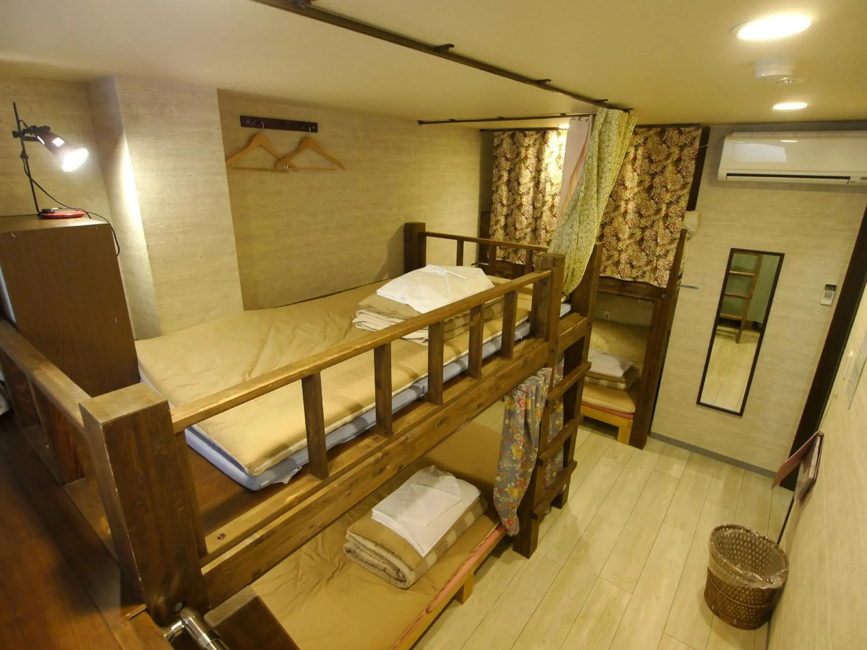 Photo of the whole room, Bunk Bed in Kyoto Hana Hostel