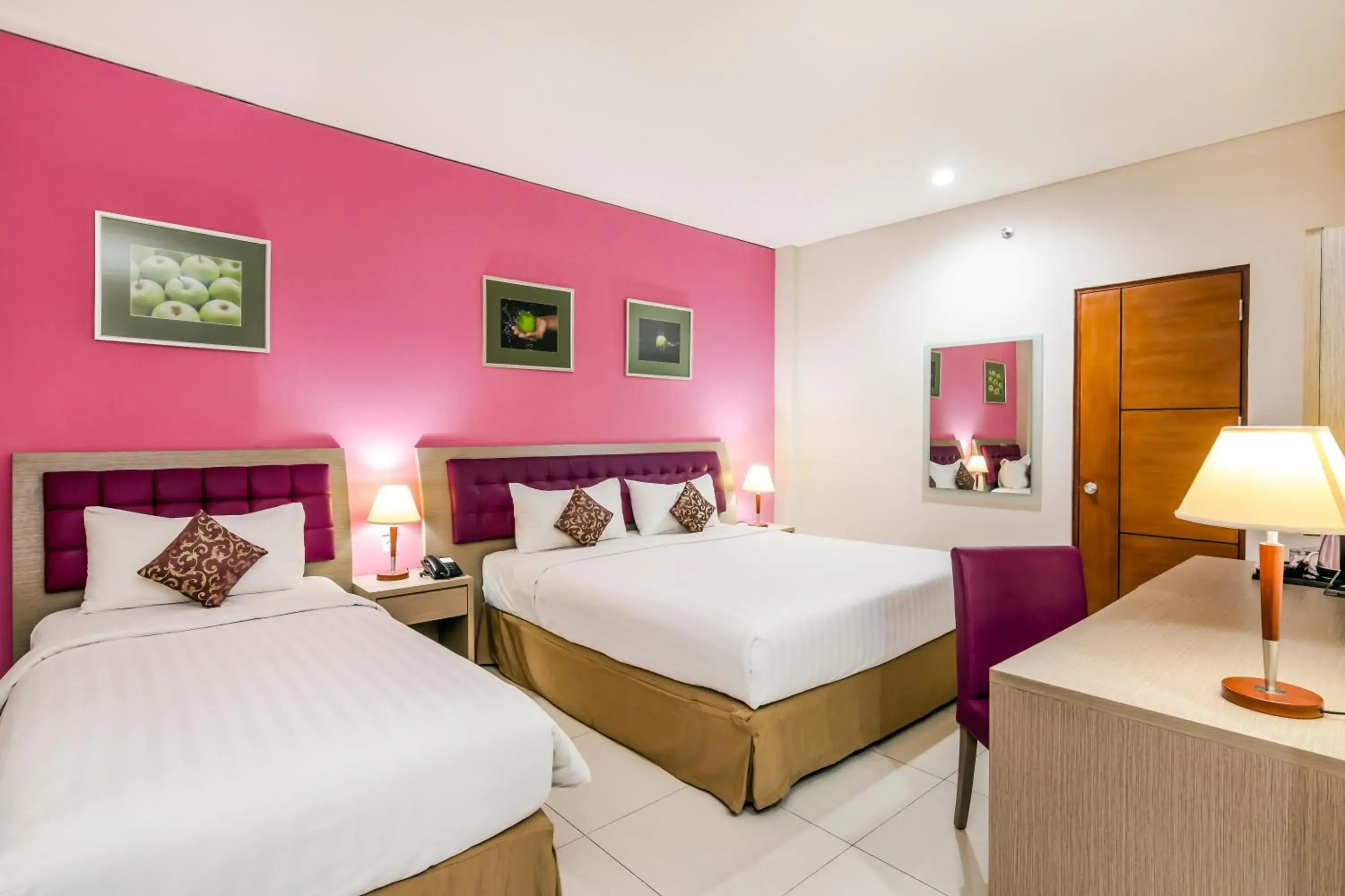Bedroom, Bed in Kuta Central Park Hotel