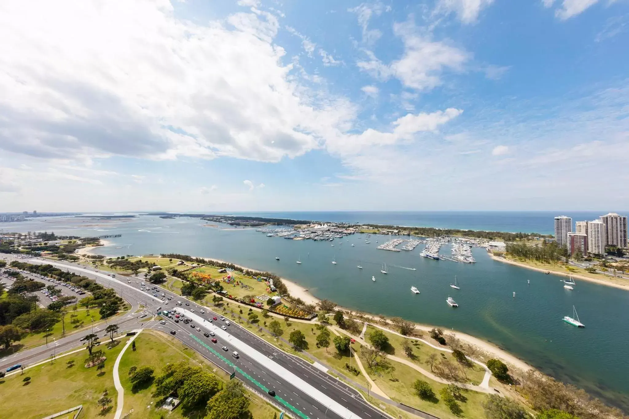 View (from property/room), Bird's-eye View in Meriton Suites Southport