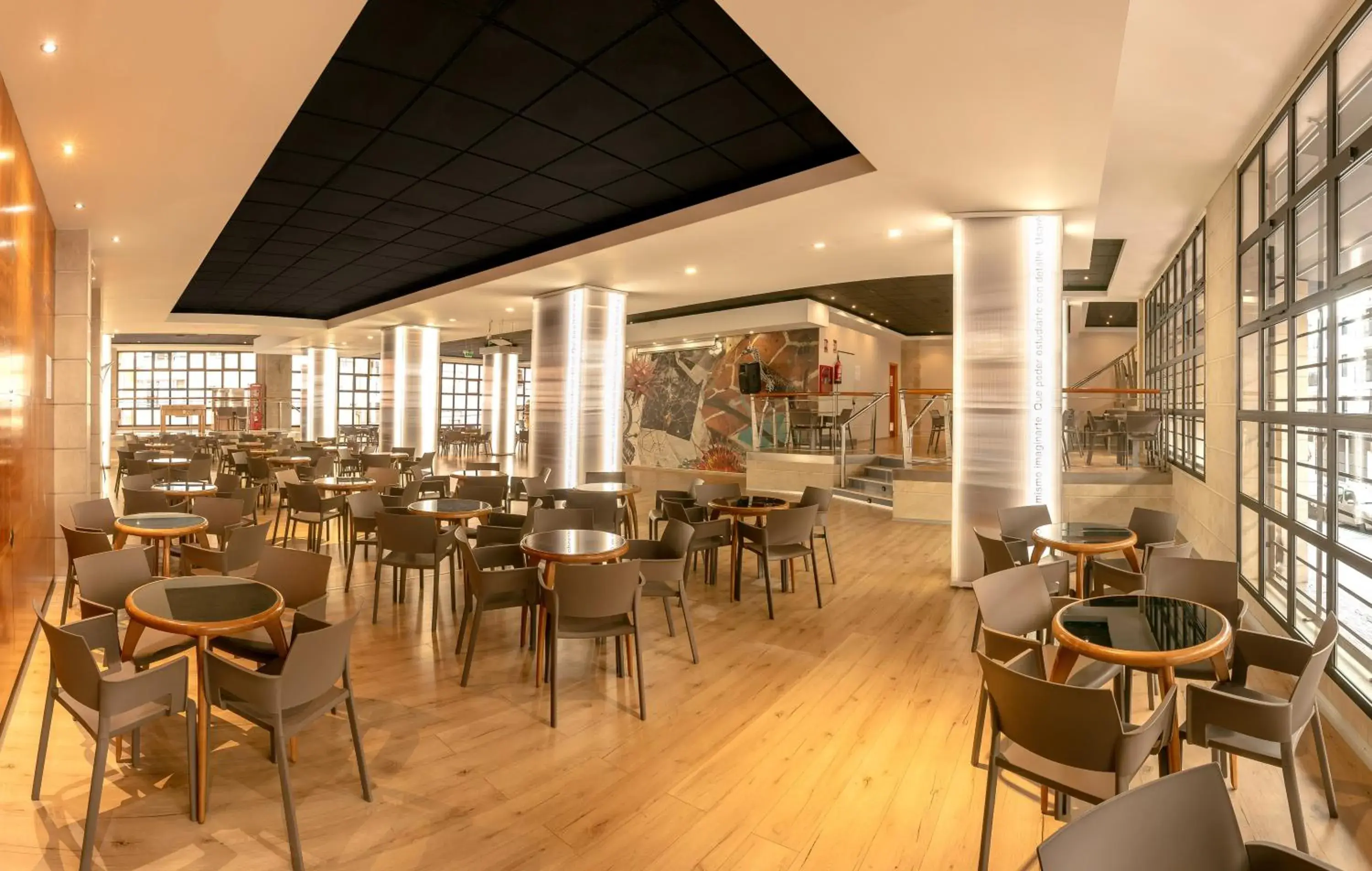 Lounge or bar in Hotel Olympus Lounge or bar in Hotel Olympus