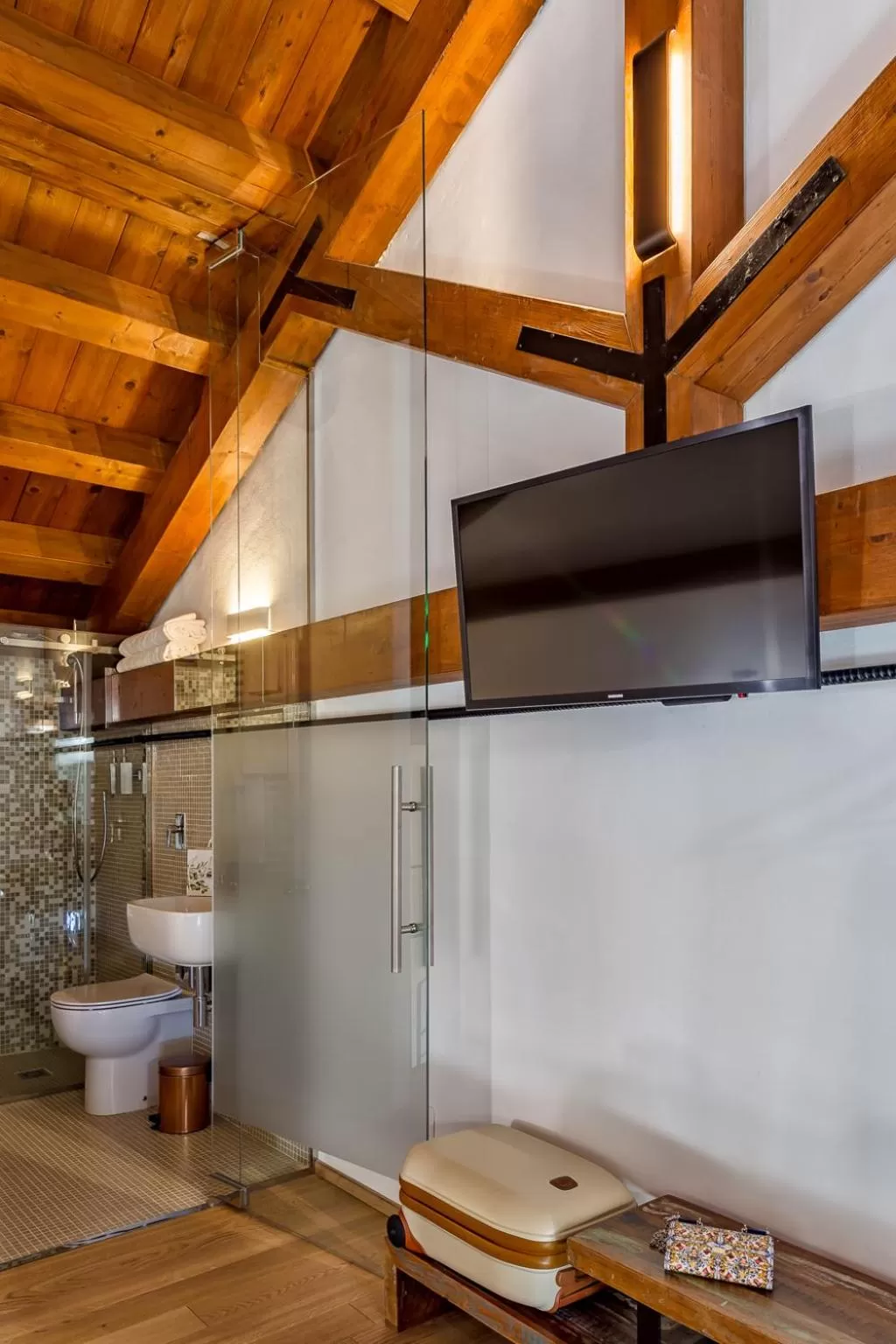 Bathroom in Le Maestranze Deluxe Rooms