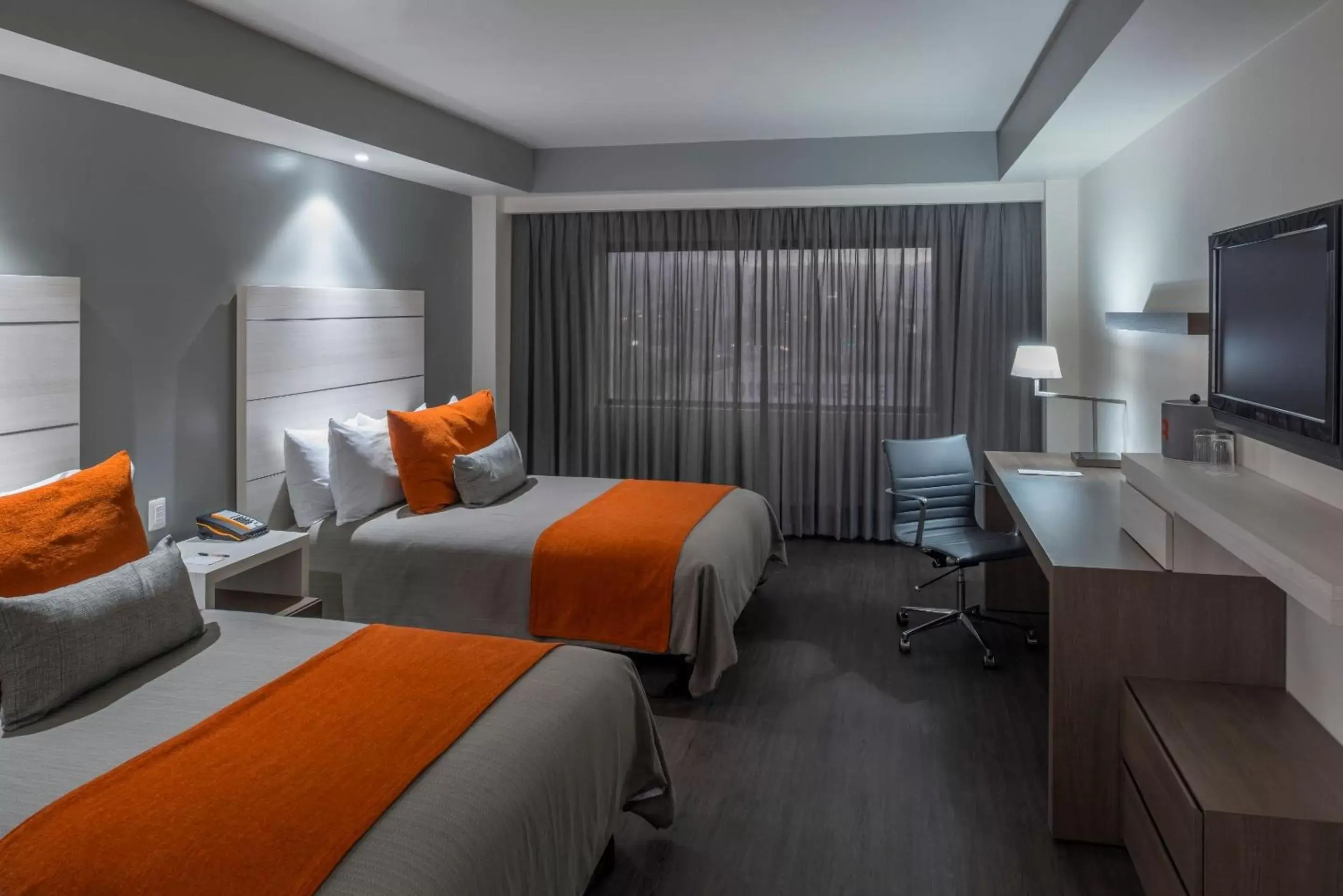 Photo of the whole room in Real Inn Tijuana by Camino Real Hotels