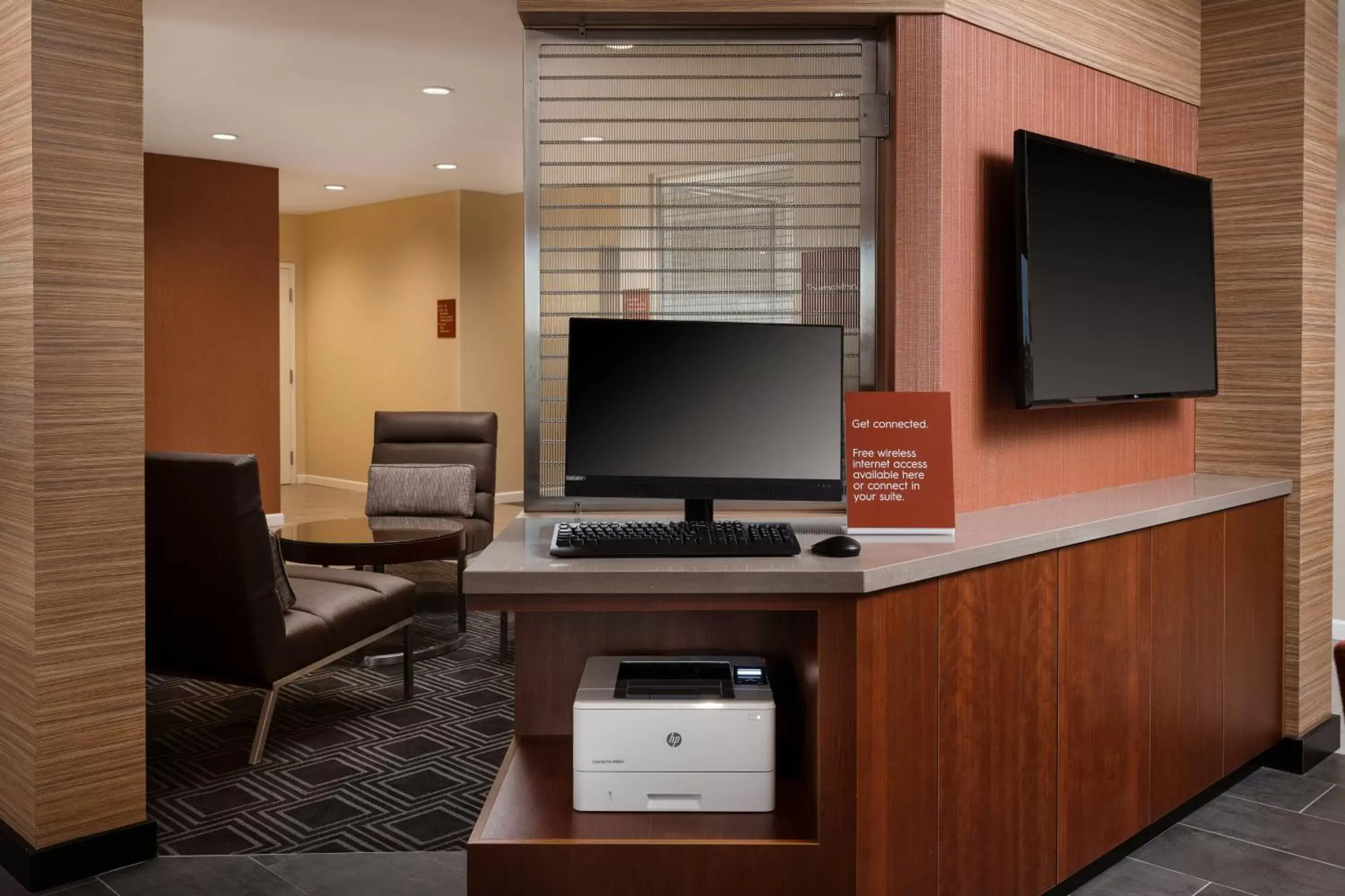 Business facilities, TV/Entertainment Center in TownePlace Suites by Marriott Memphis Olive Branch