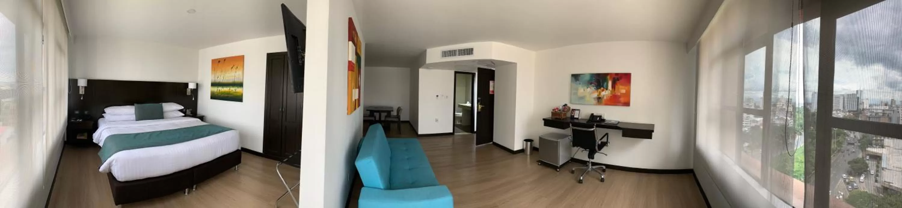 Photo of the whole room, Bed in Hotel Dann Cali