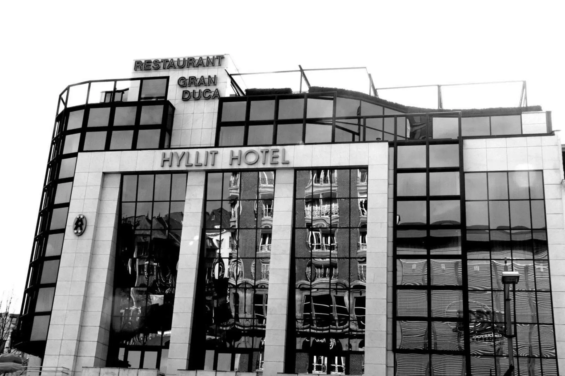 Facade/entrance, Property Building in Hyllit Hotel