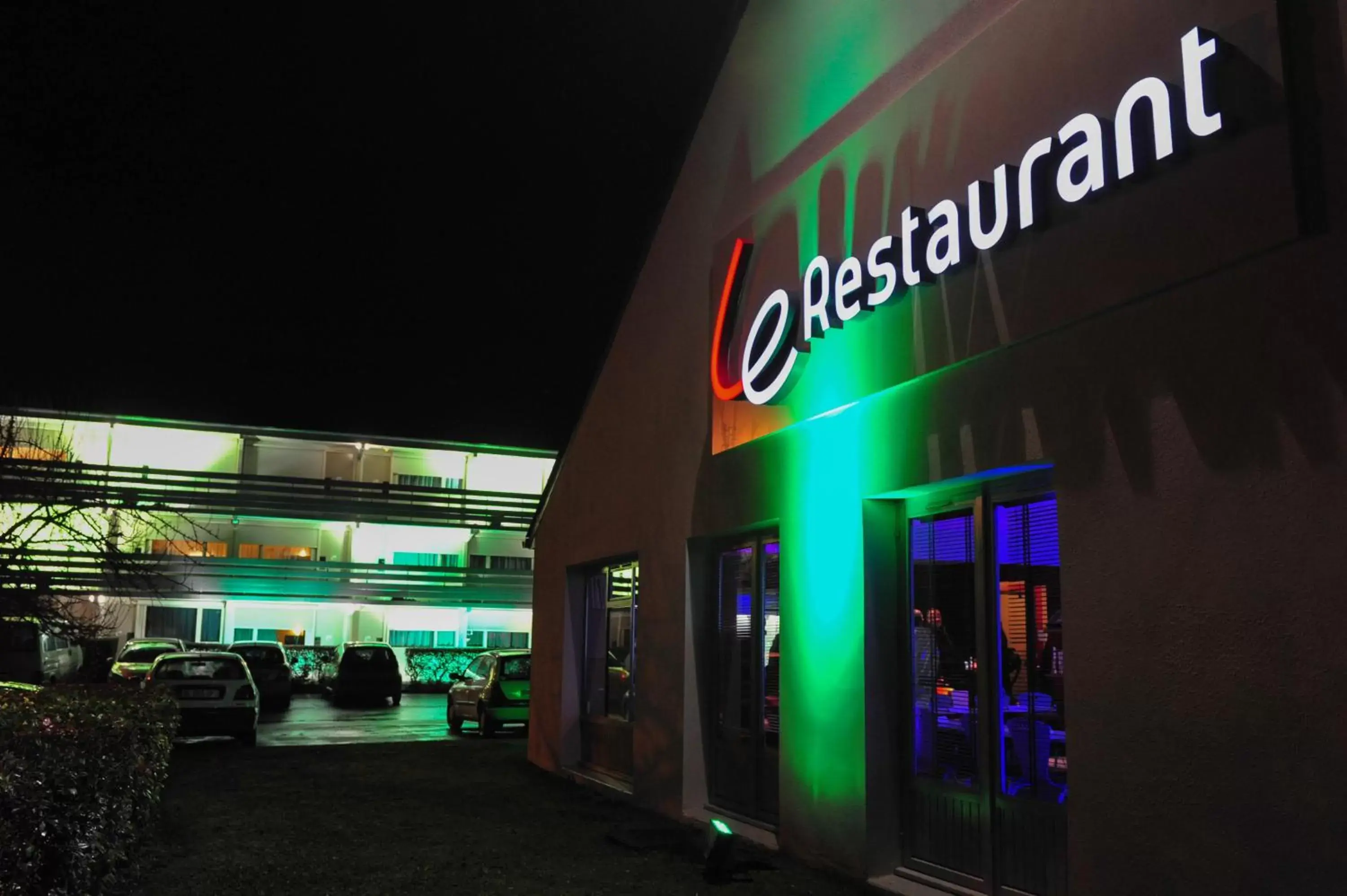 Facade/entrance in Campanile Reims Est - Taissy Facade/entrance in Campanile Reims Est - Taissy