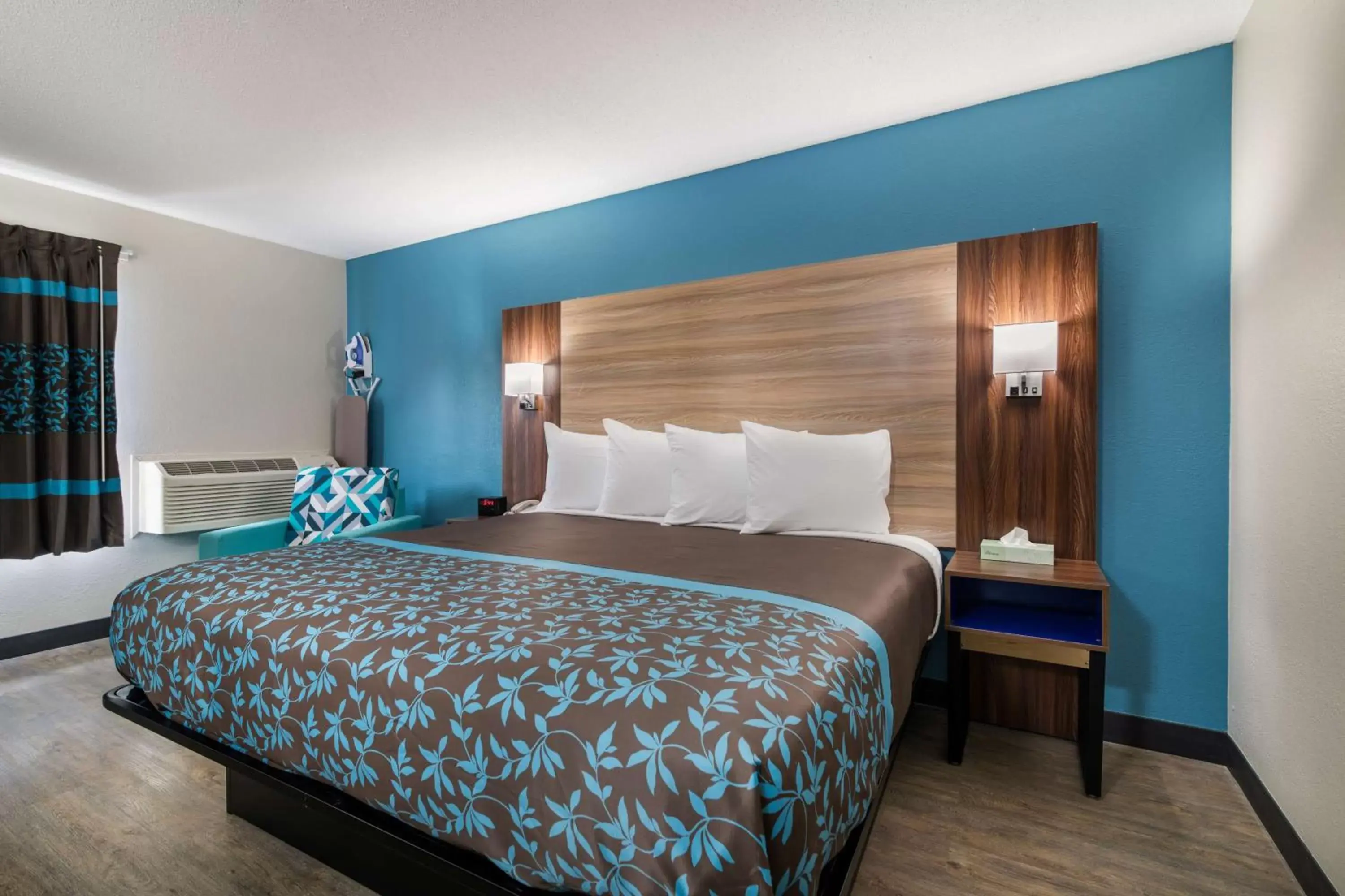 Bed in SureStay Hotel by Best Western Lewiston