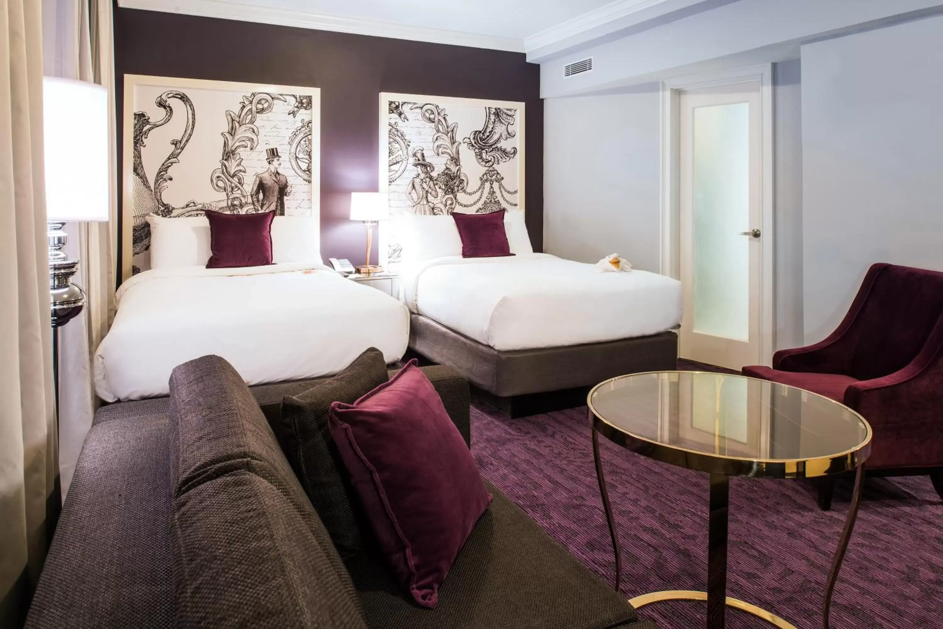 Seating area, Bed in Hotel Vinache Seating area, Bed in Hotel Vinache