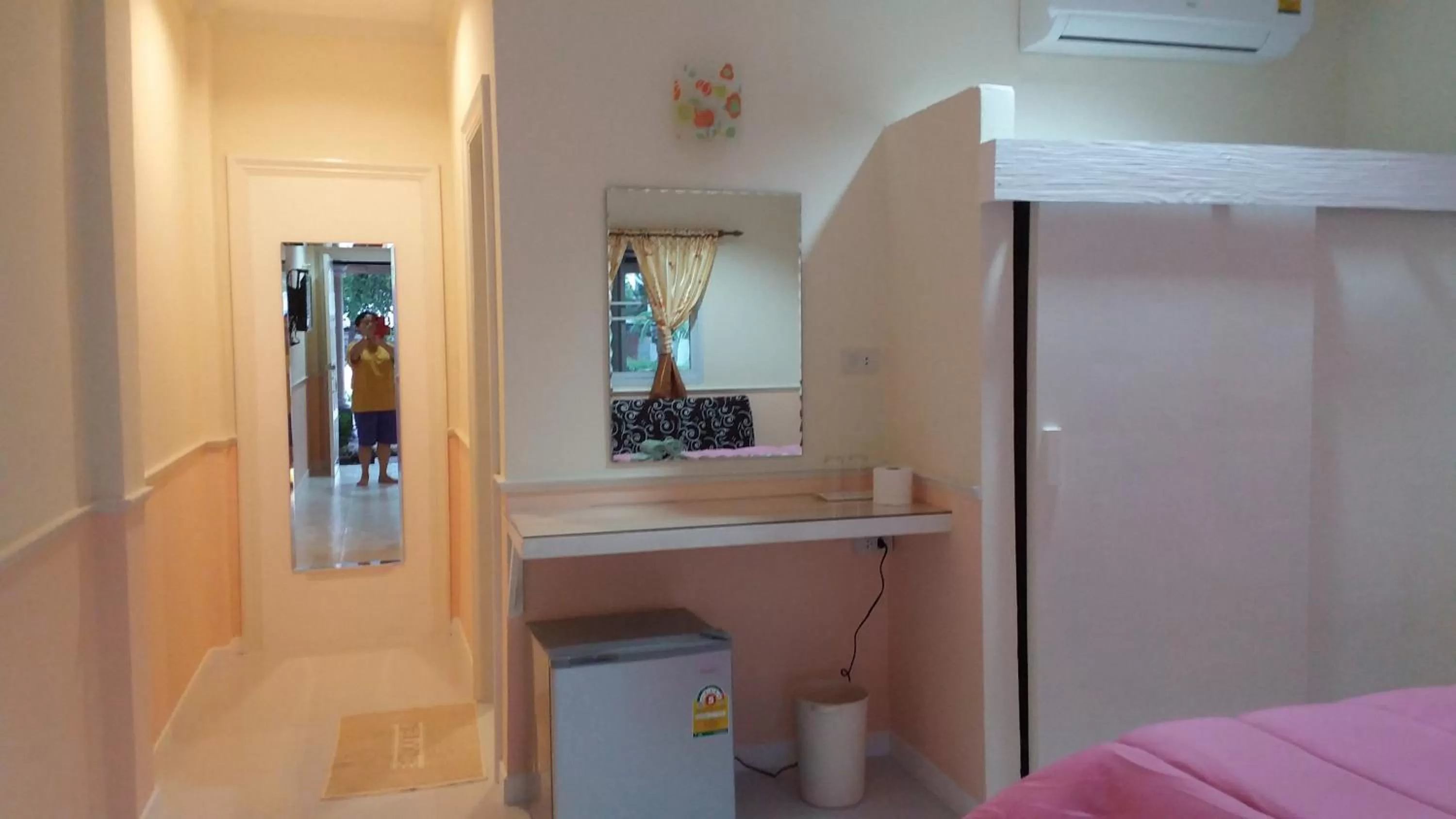 Bathroom, Bed in Fancy Carp Resort