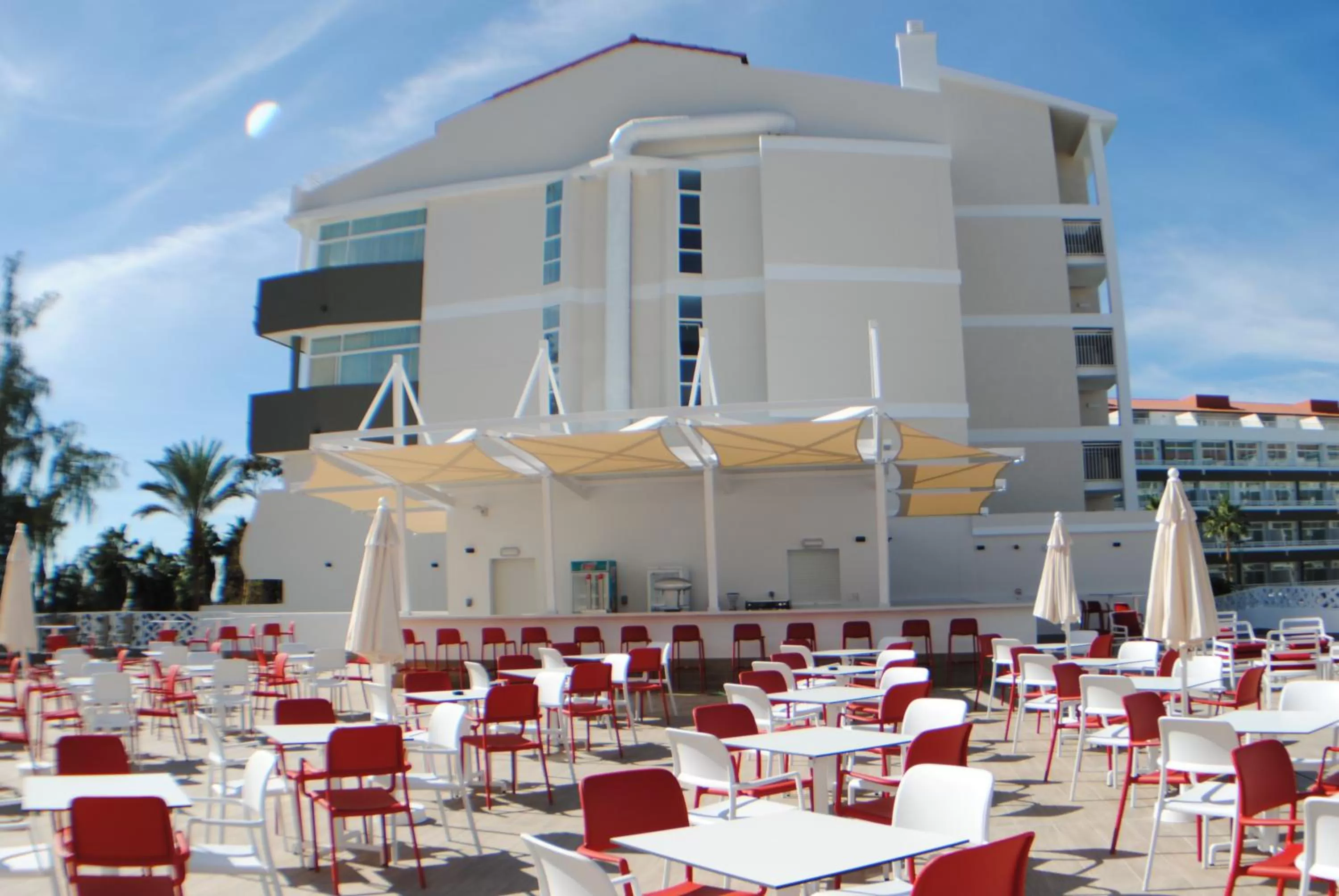 Day in Gara Suites Golf & Spa