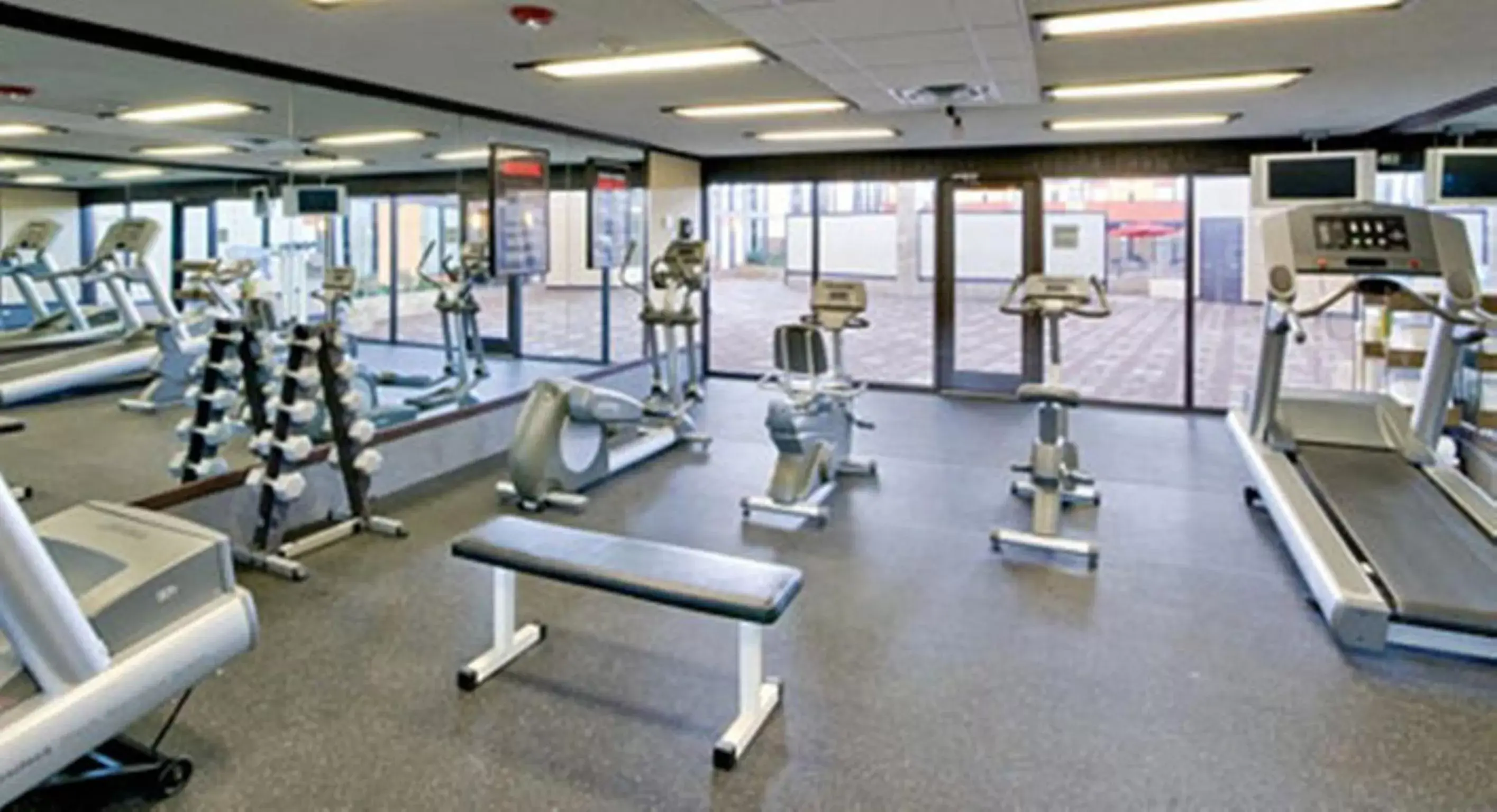 Fitness centre/facilities, Fitness Center/Facilities in Wyndham Garden Oklahoma City Airport Near Downtown