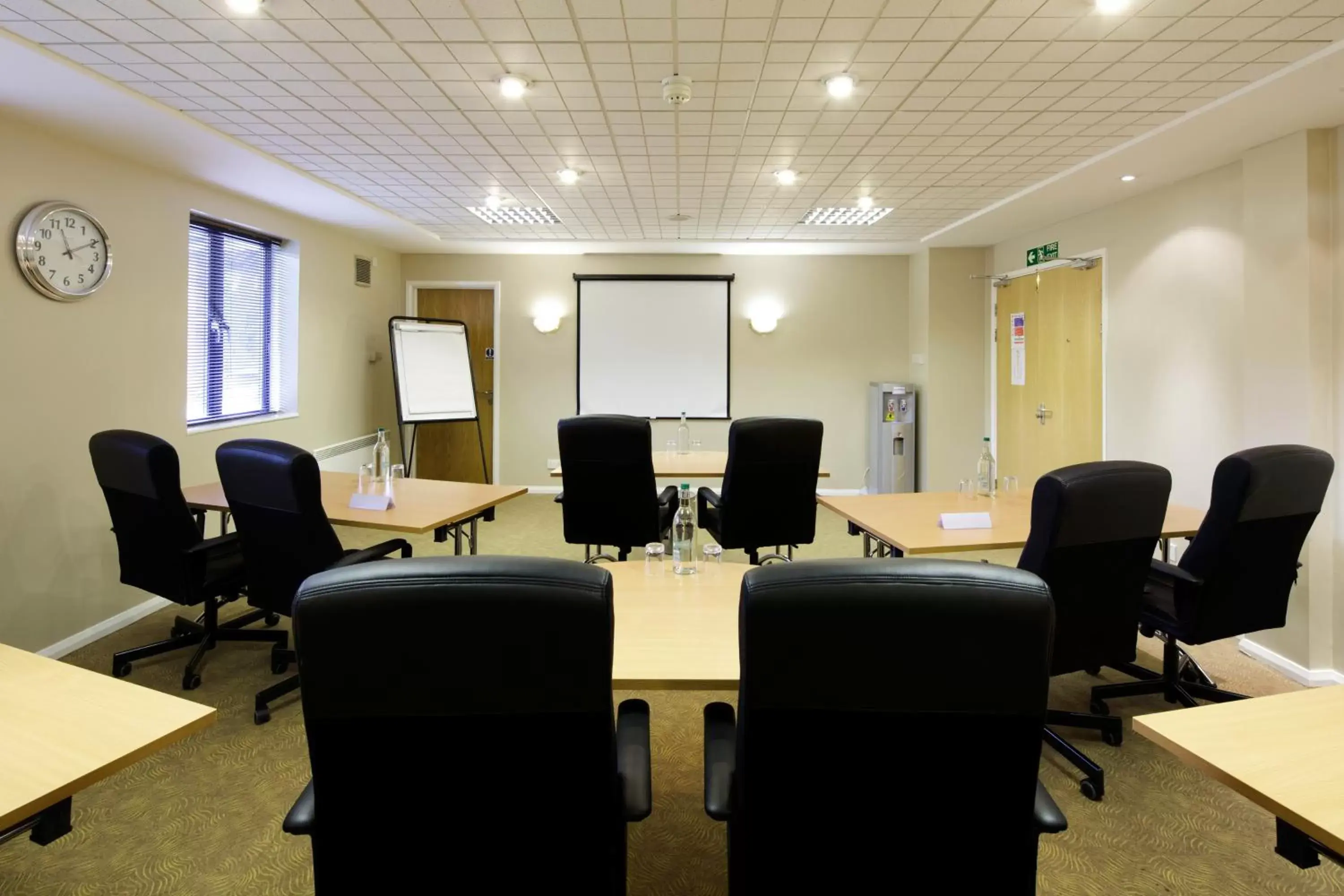 Business facilities in ibis Preston North