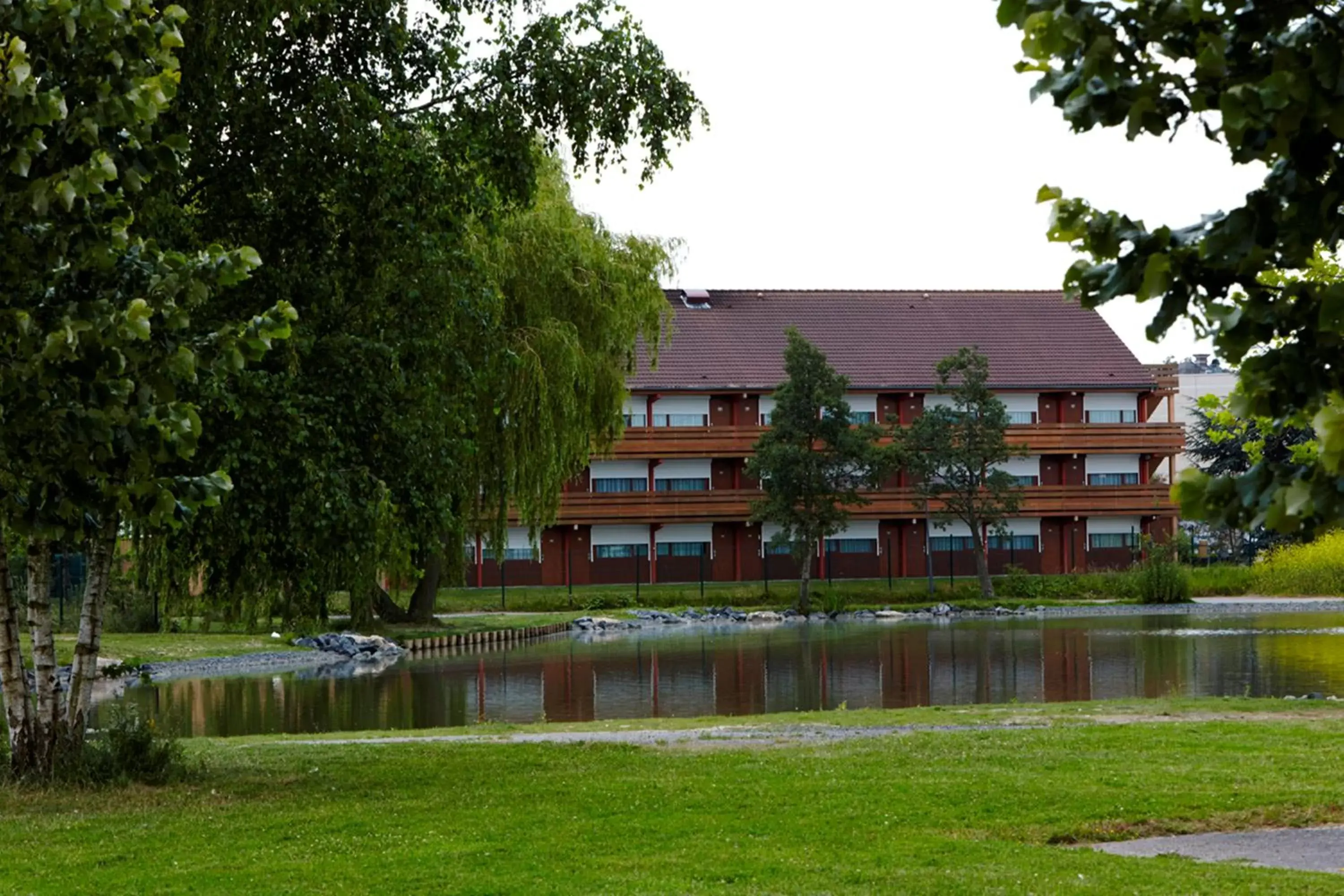 Facade/entrance, Property Building in Campanile Lille - Lomme