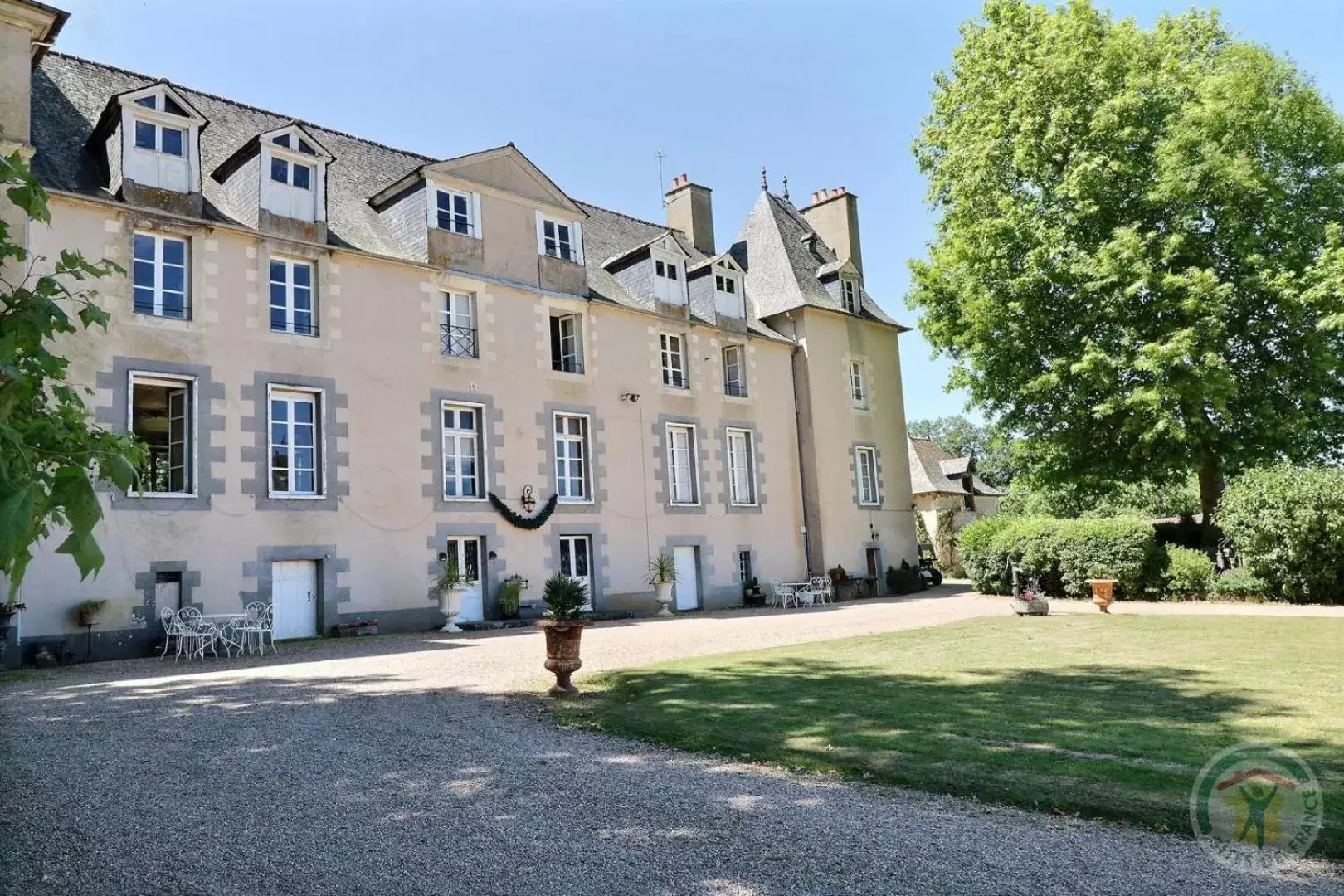 Property building in Château du Golf de la Freslonnière