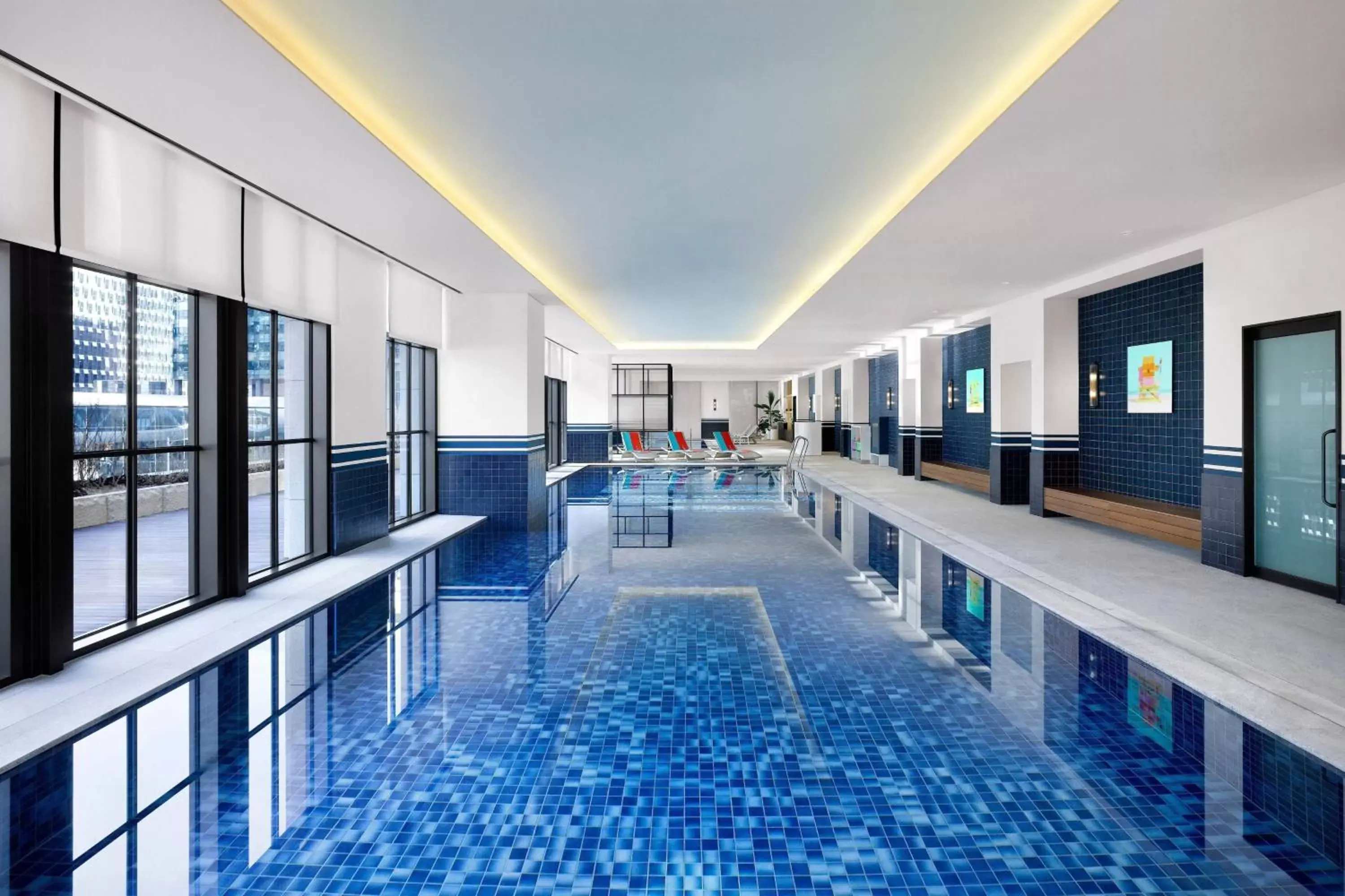 Swimming pool in GRAVITY JOSUN Seoul Pangyo, Autograph Collection Swimming pool in GRAVITY JOSUN Seoul Pangyo, Autograph Collection