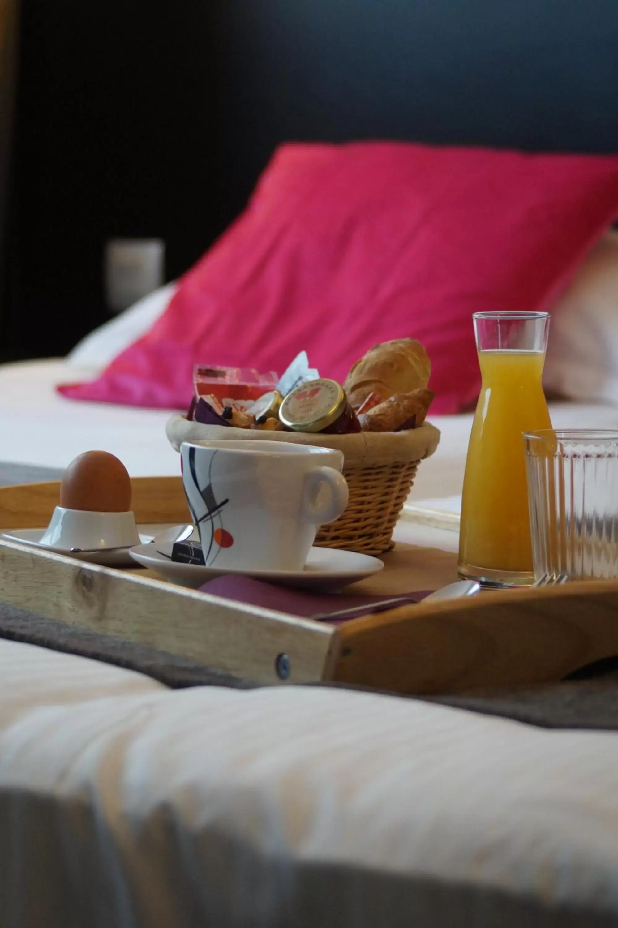 Continental breakfast in Hôtel Des Quatrans