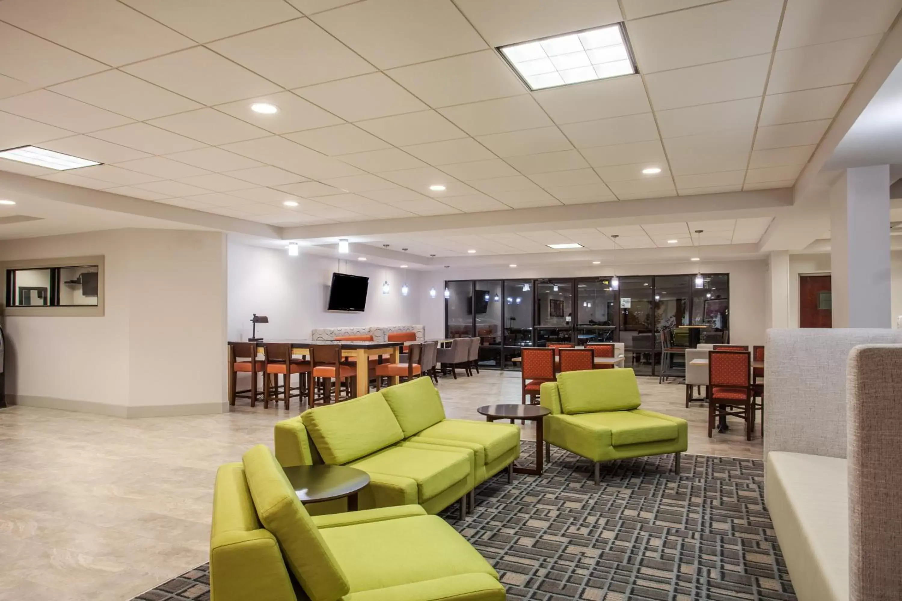 Property building, Lobby/Reception in Holiday Inn Express & Suites Augusta West - Ft Gordon Area, an IHG Hotel