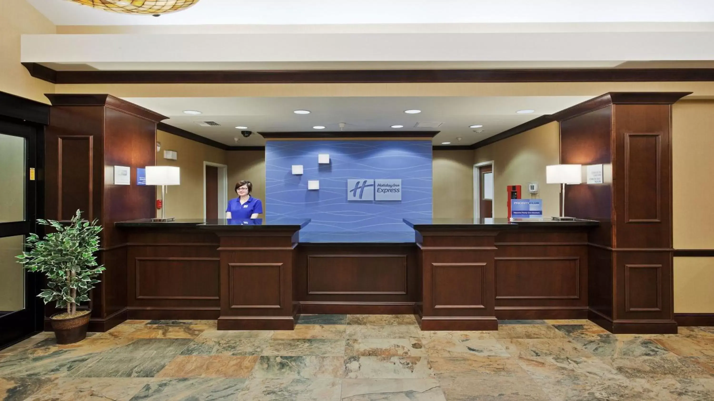 Property building, Lobby/Reception in Holiday Inn Express and Suites Great Falls, an IHG Hotel