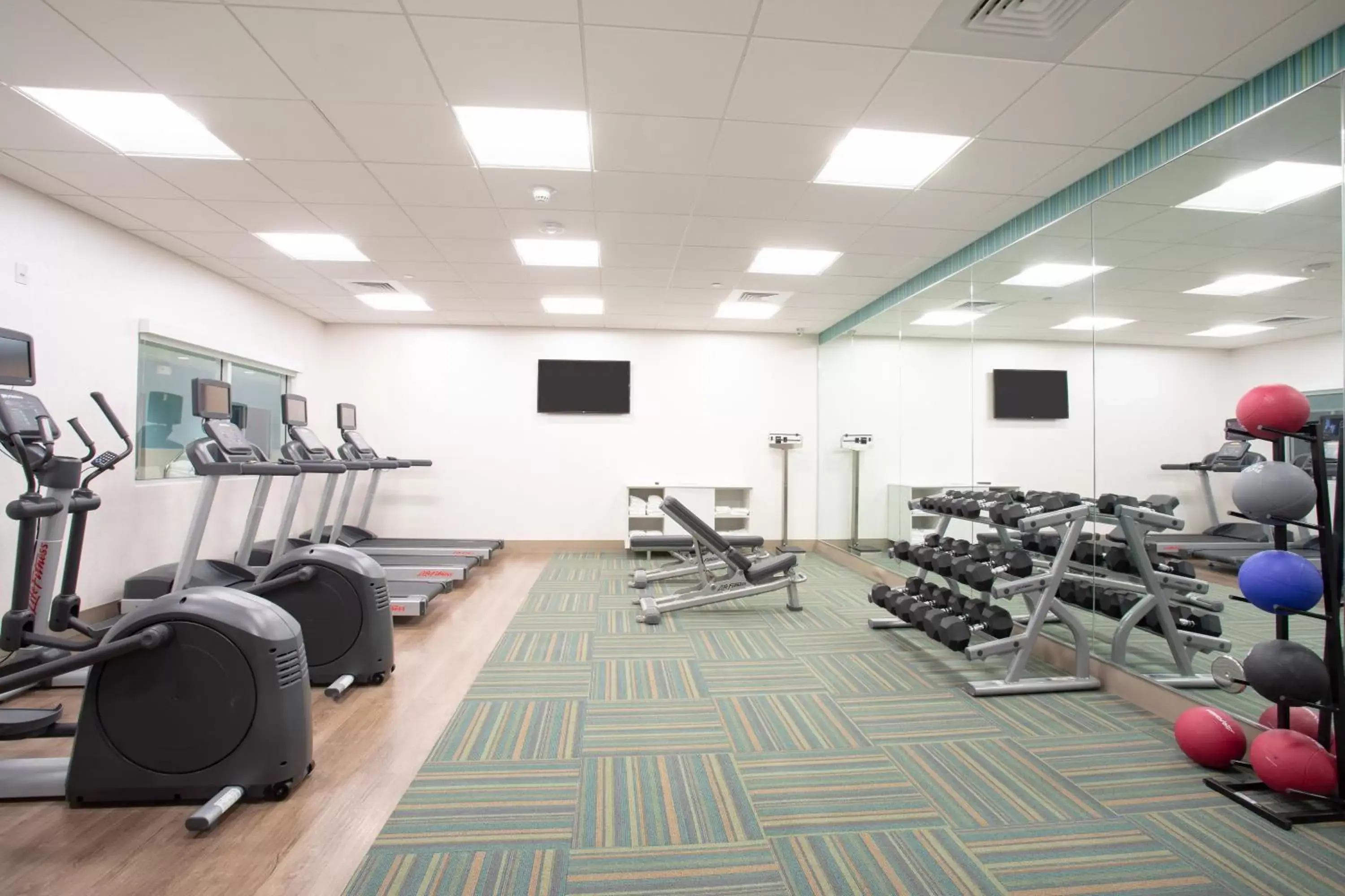 Fitness centre/facilities, Fitness Center/Facilities in Holiday Inn Express & Suites - Ely, an IHG Hotel