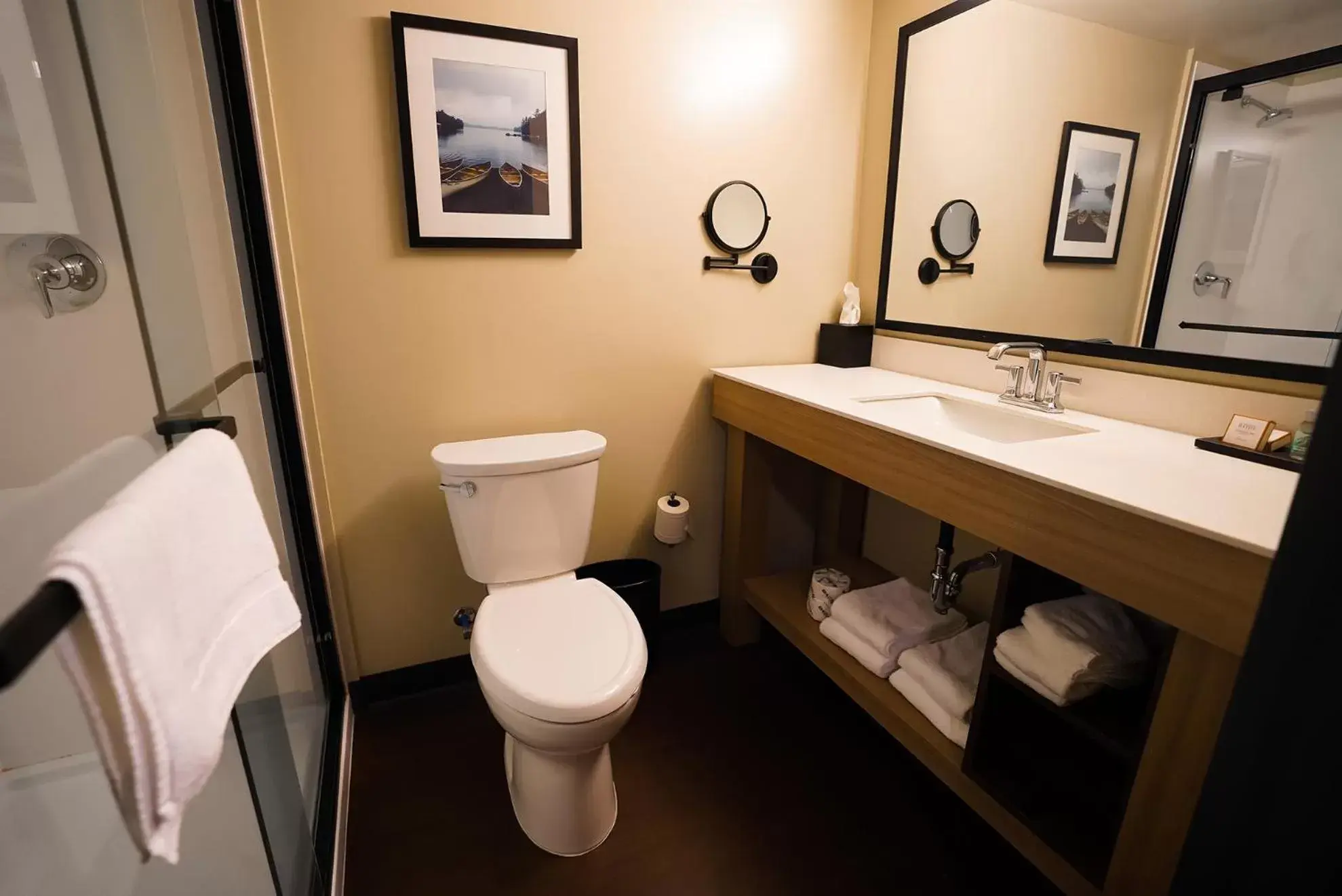 Bathroom in Sawmill Creek by Cedar Point Resorts
