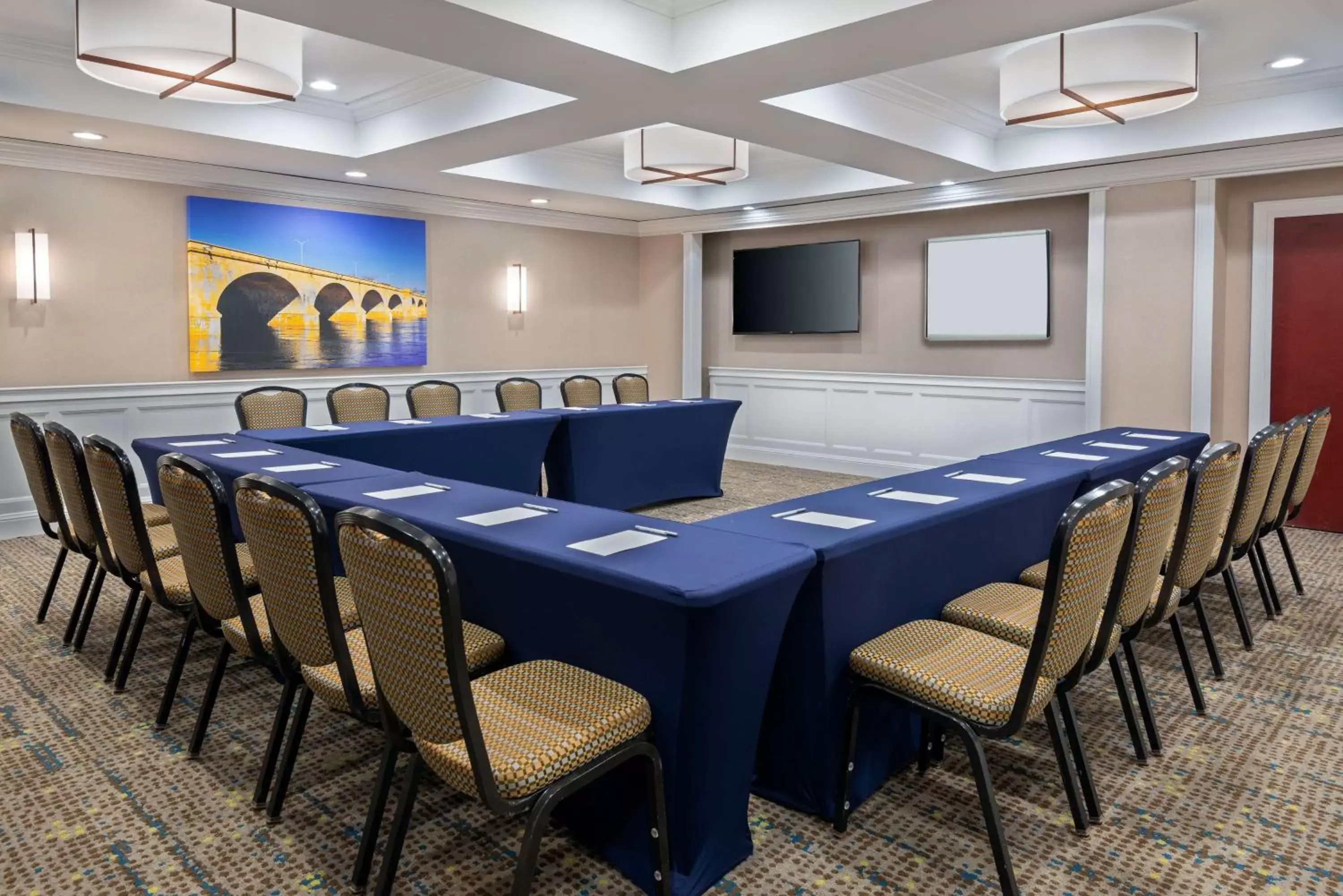 Meeting/conference room in Hampton Inn and Suites Hartford/Farmington