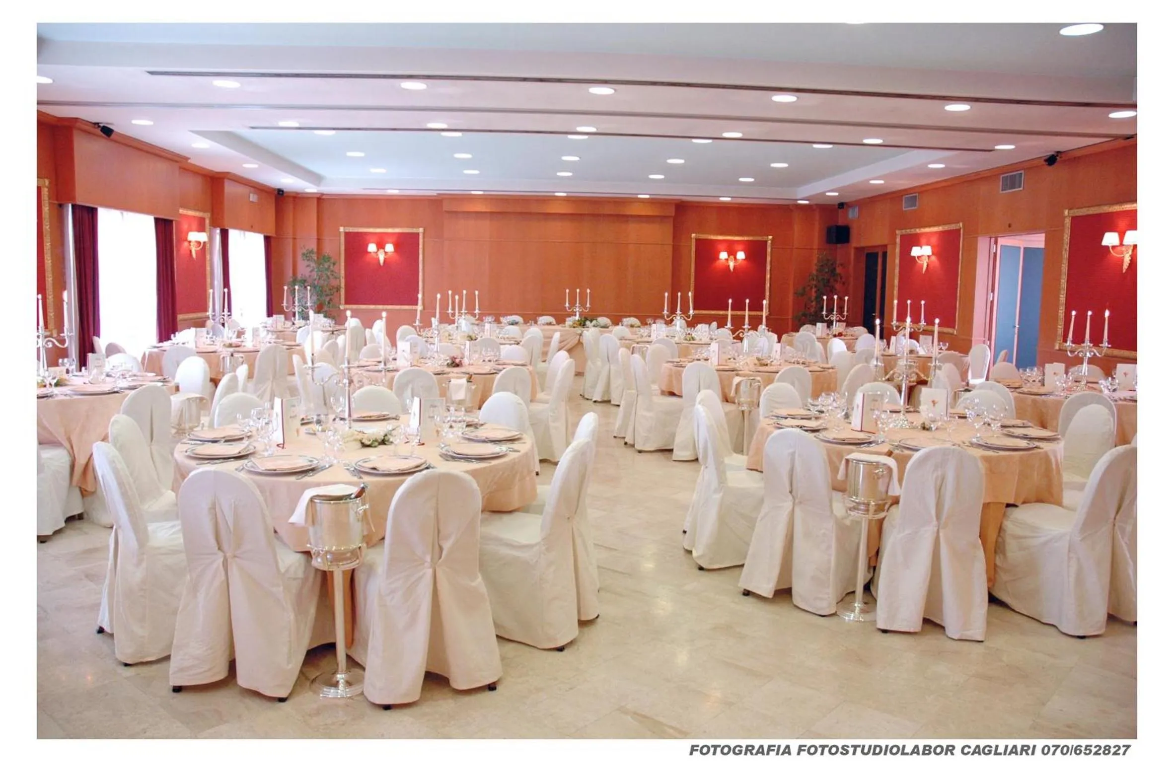 Restaurant/places to eat in Caesar's Hotel