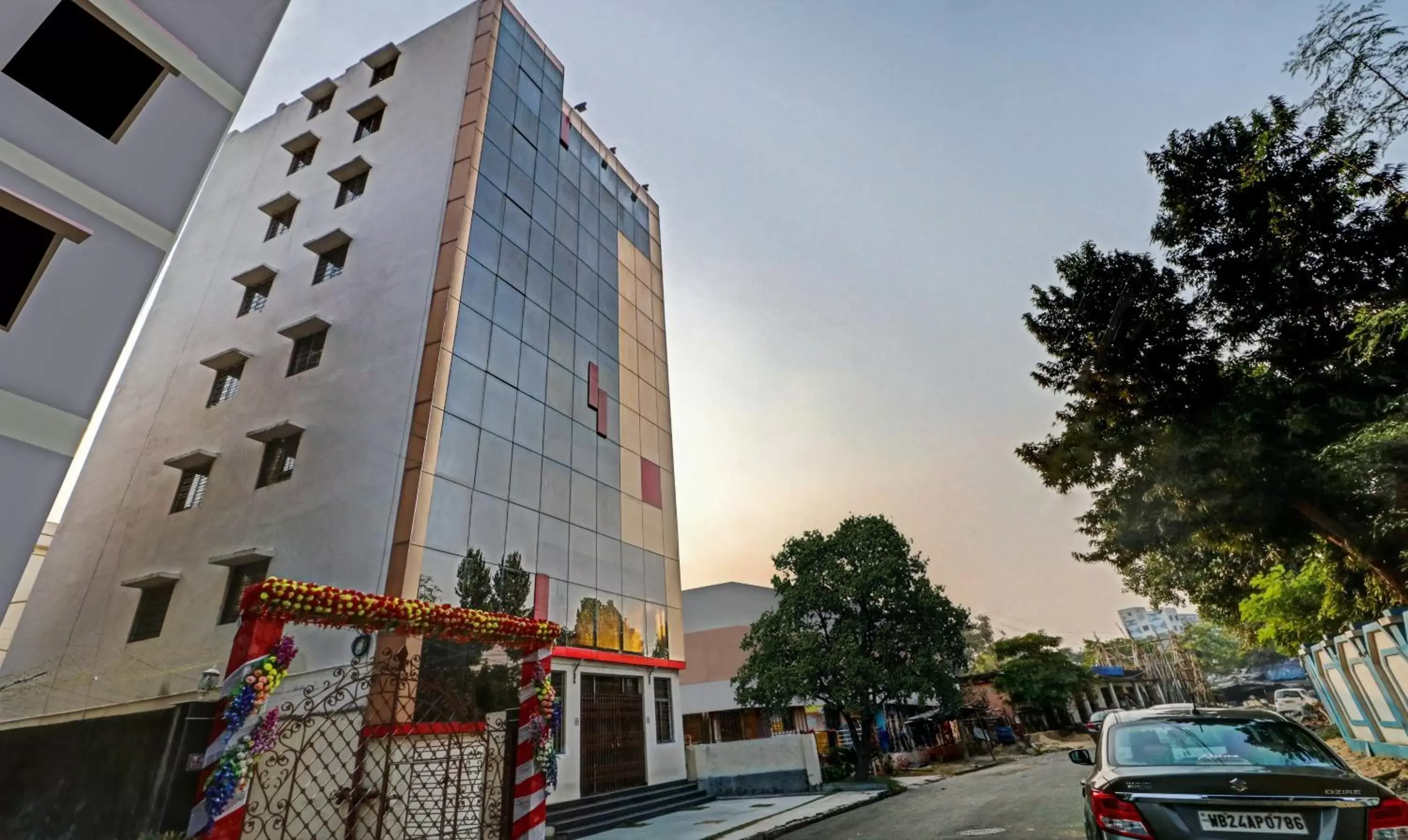 Property building in Treebo Sreema - 2 km From Salt Lake Sector V Property building in Treebo Sreema - 2 km From Salt Lake Sector V