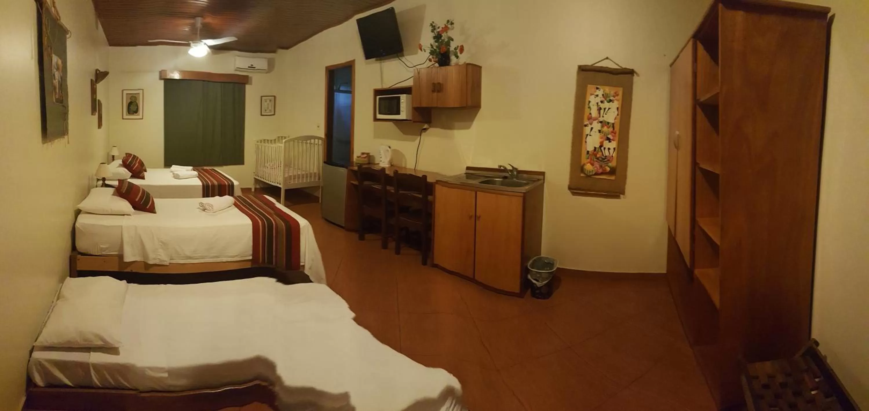 Bed in Las Orquideas Parque Hotel