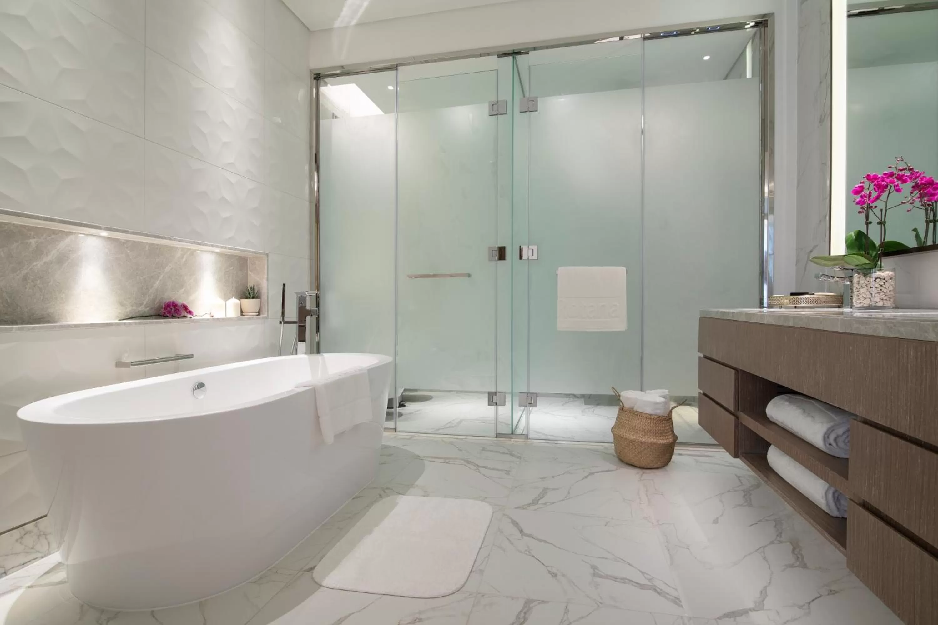 Bathroom in Al Jaddaf Rotana Suite Hotel